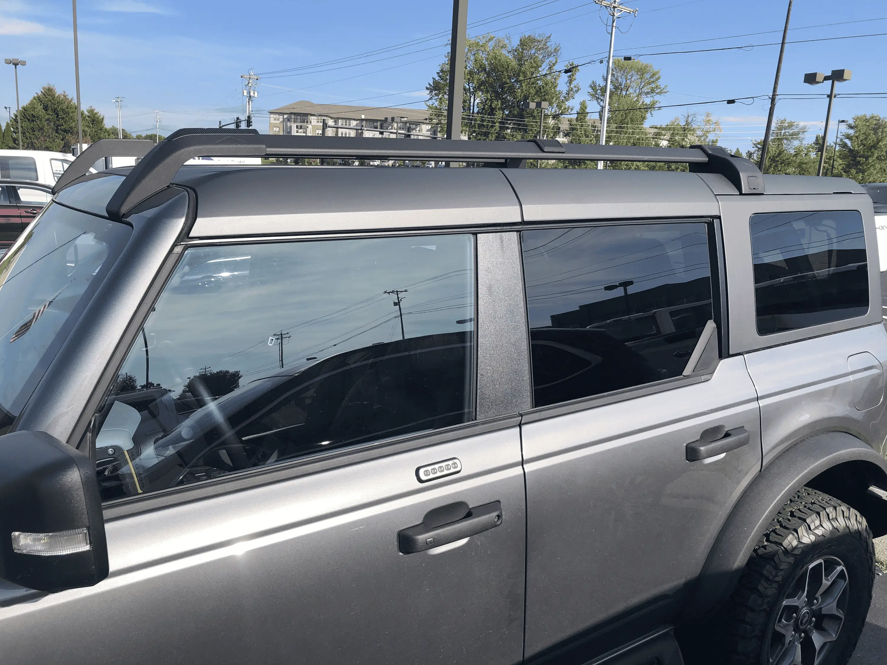 Ford Bronco MIC hard top replaced by dealer with happy results tempImage5fBglJ