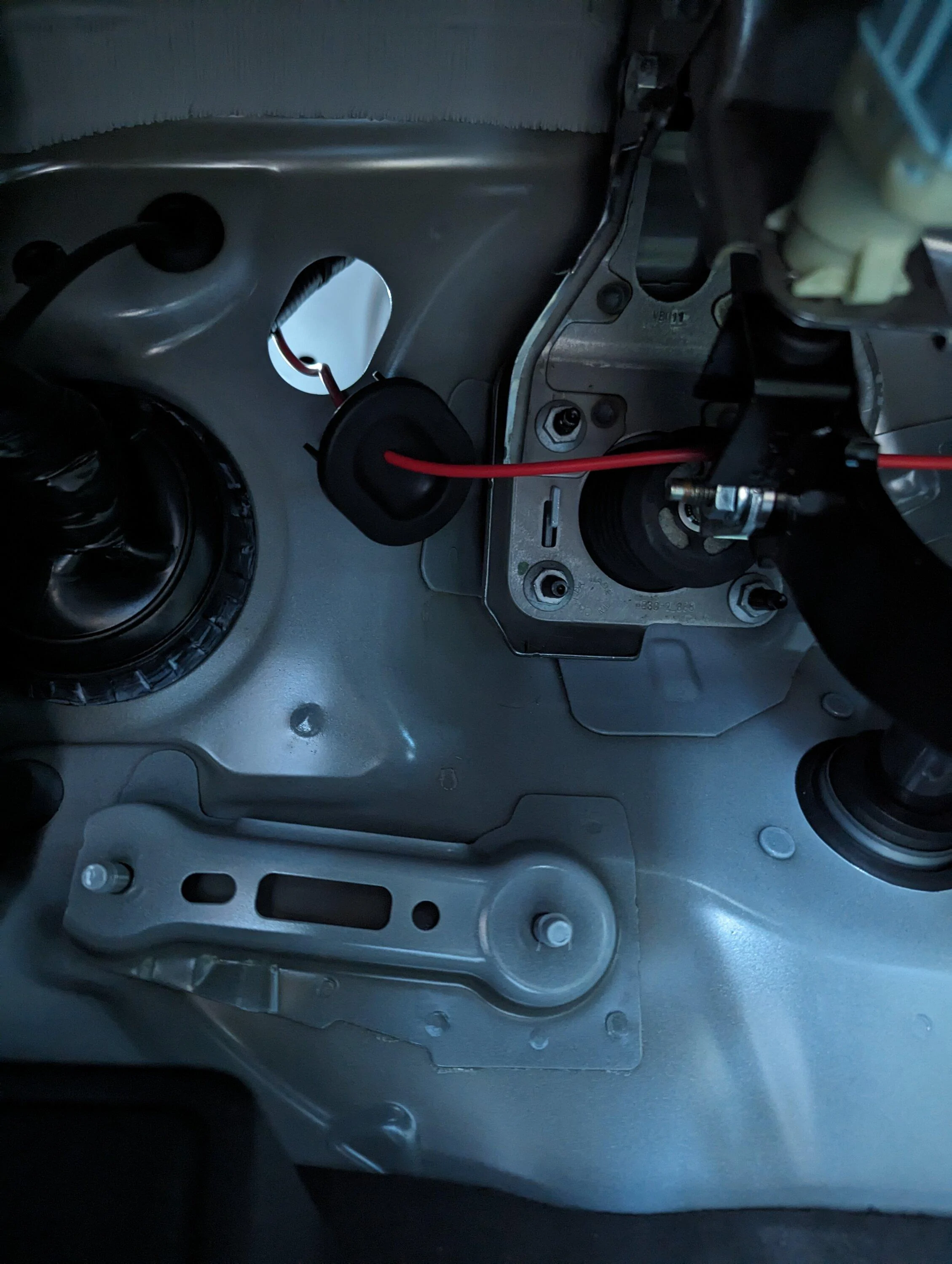 Ford Bronco Where does this go (kicker key'200.4) PXL_20230820_163248189