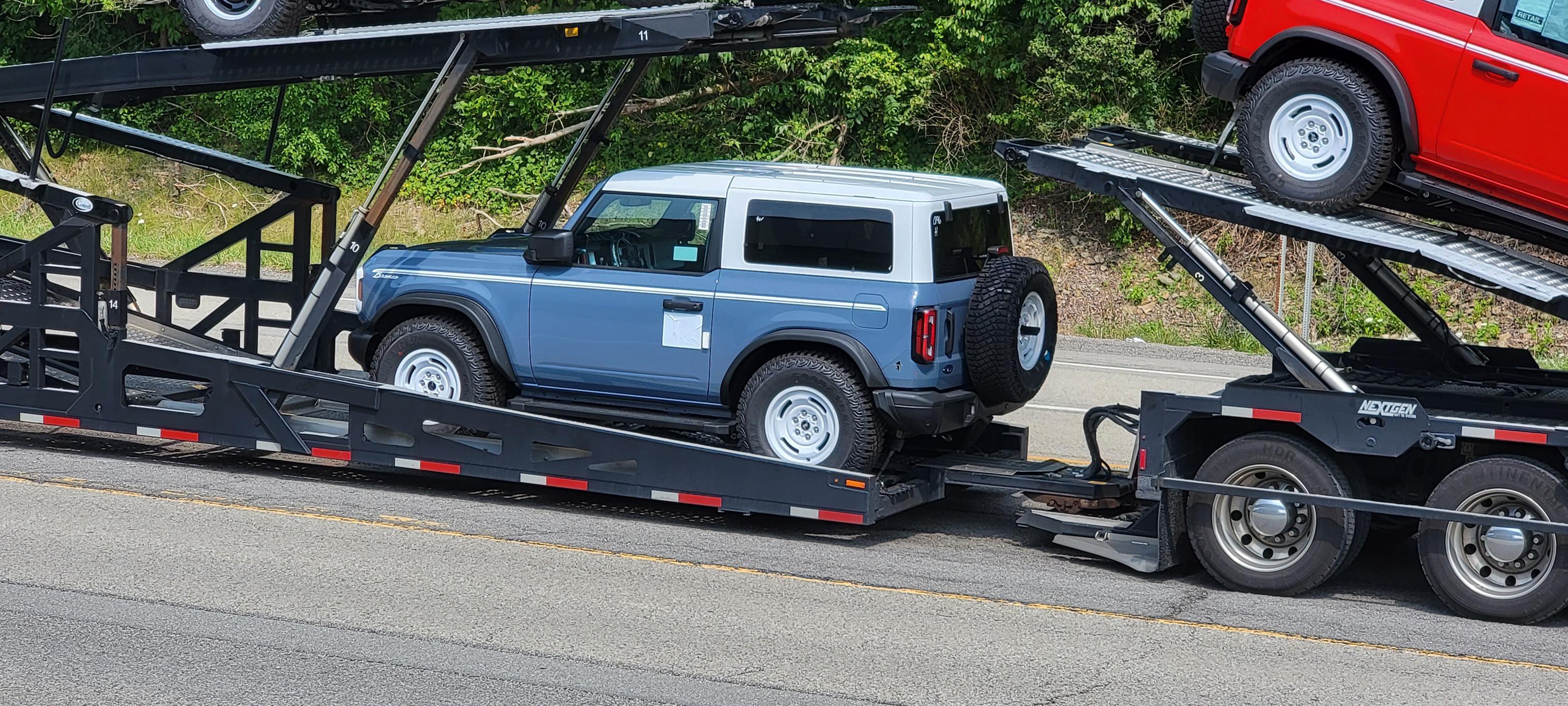 Ford Bronco HERITAGE EDITION Bronco Club 1692630668287