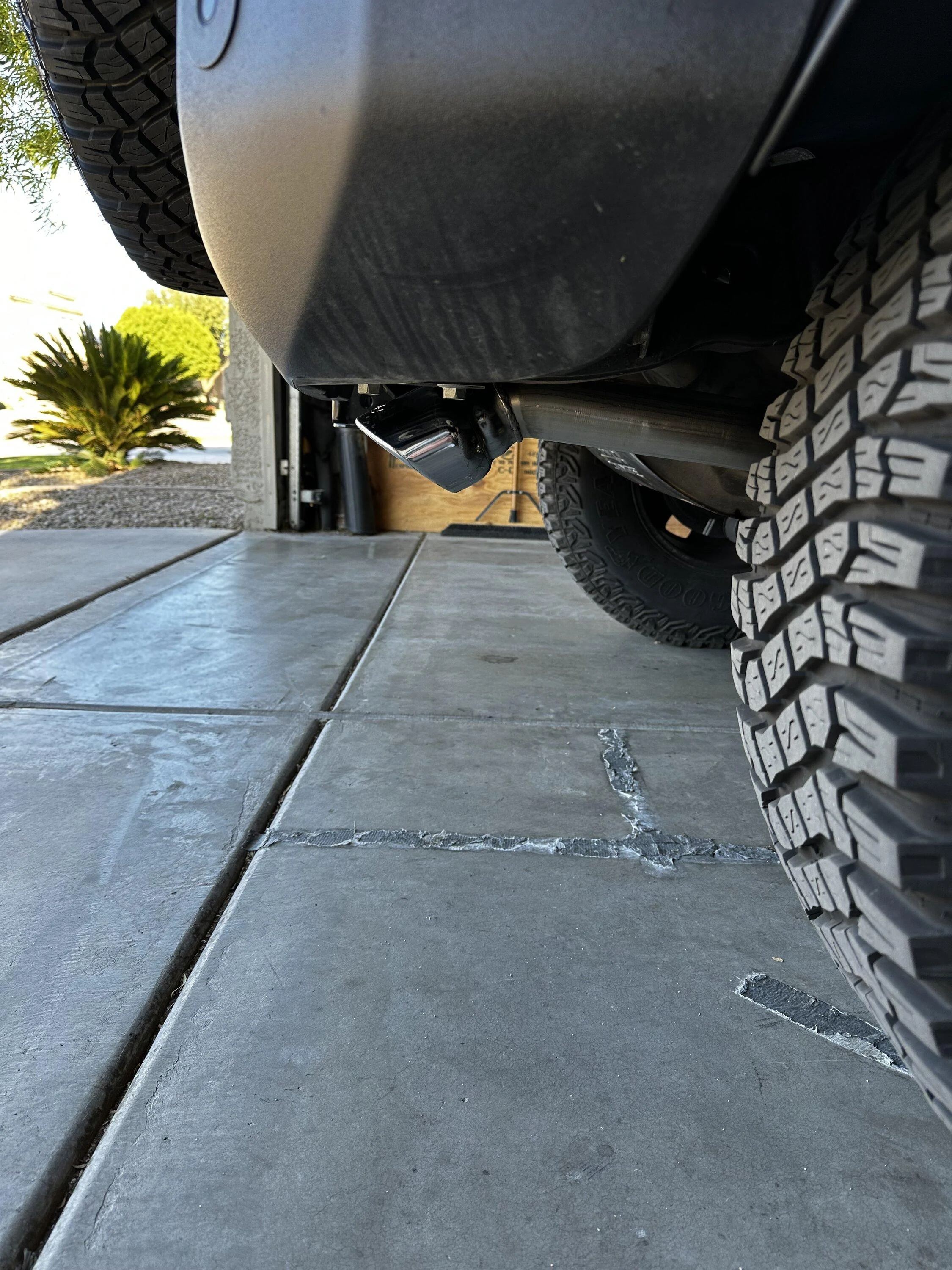 Ford Bronco CAT back Exhaust - which do you prefer? IMG_1261
