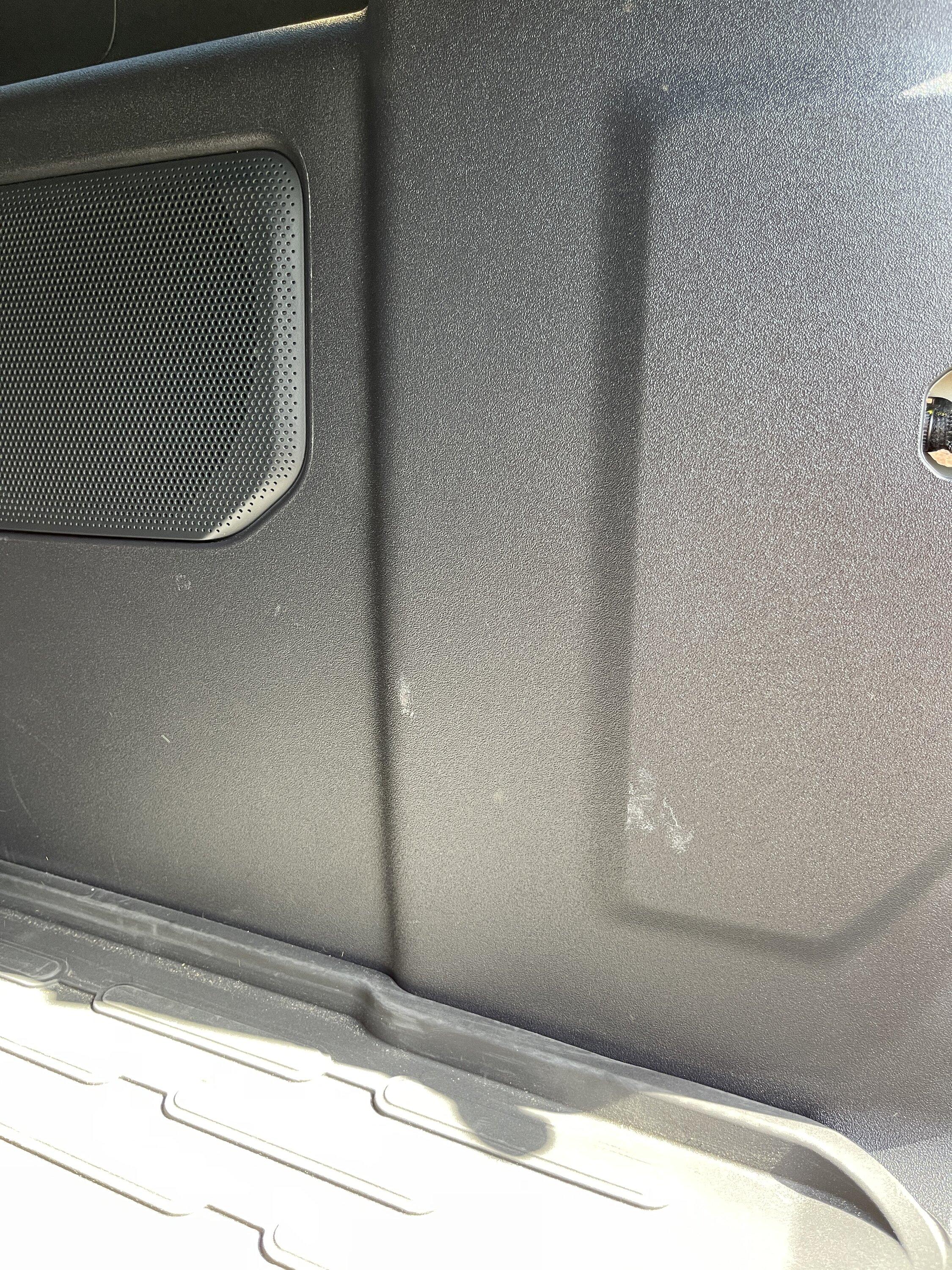 Ford Bronco Buffing out scratches in plastic IMG_9869
