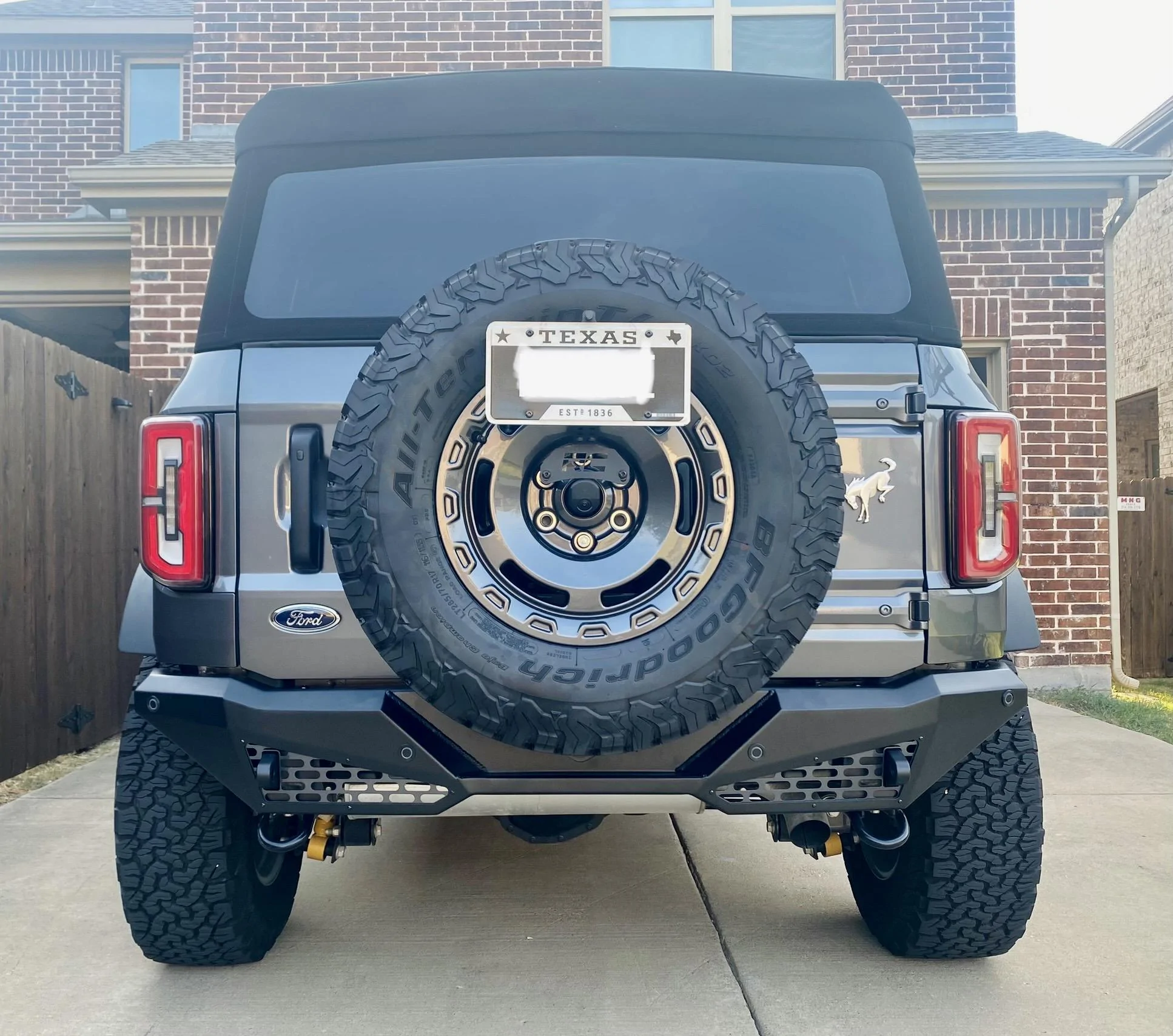Ford Bronco Lobo Off-road HNT Rear Bumper - Checks All The Boxes! IMG_1359
