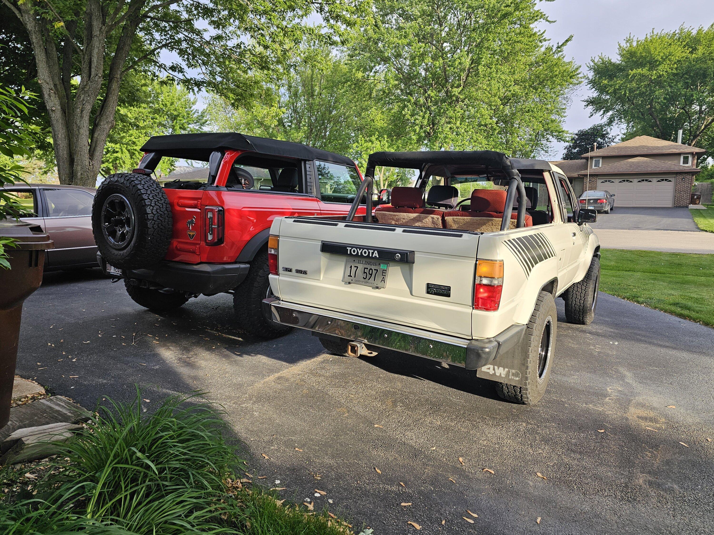 Ford Bronco 2 Doors and 3 Pedals 20230527_184633