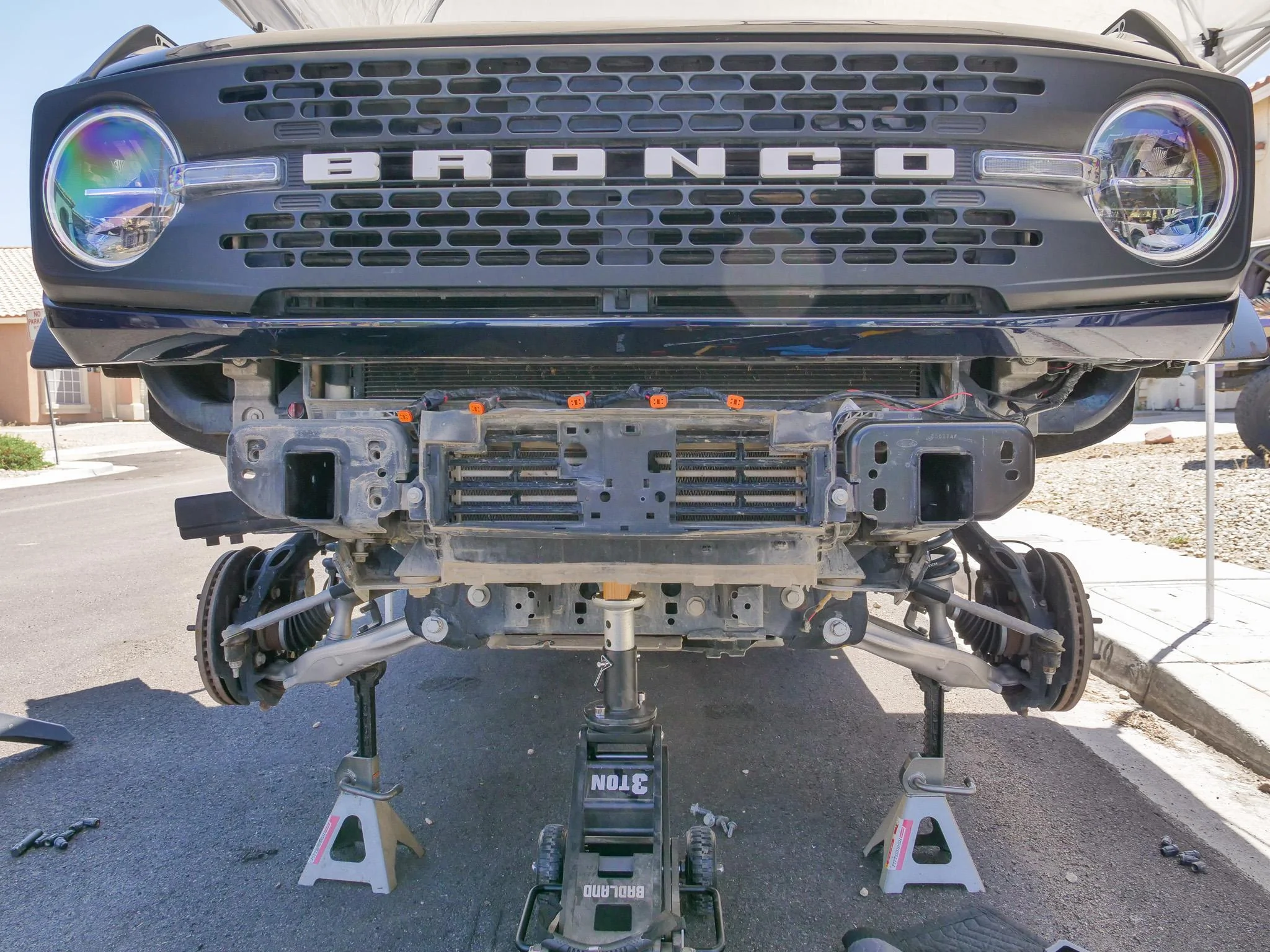 Ford Bronco You Can Delete Crash Bar And Add Strength! - LOBO Off-Road Crash Bar Erase & Brace Kit Install Photos & Review P1077471