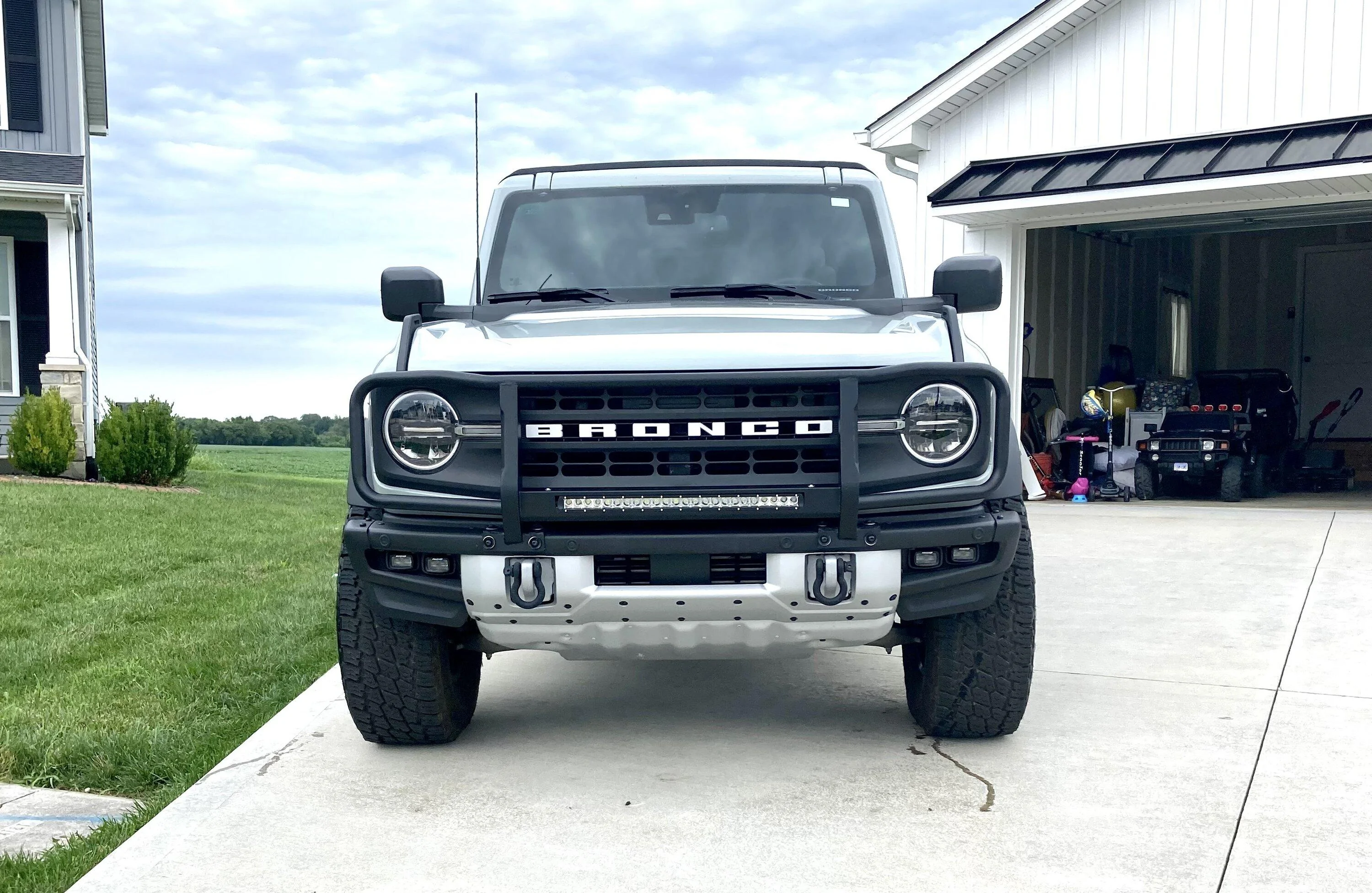 Ford Bronco CACTUS GRAY Bronco Club 510B2410-74B8-4C17-A1ED-2741610DABC7