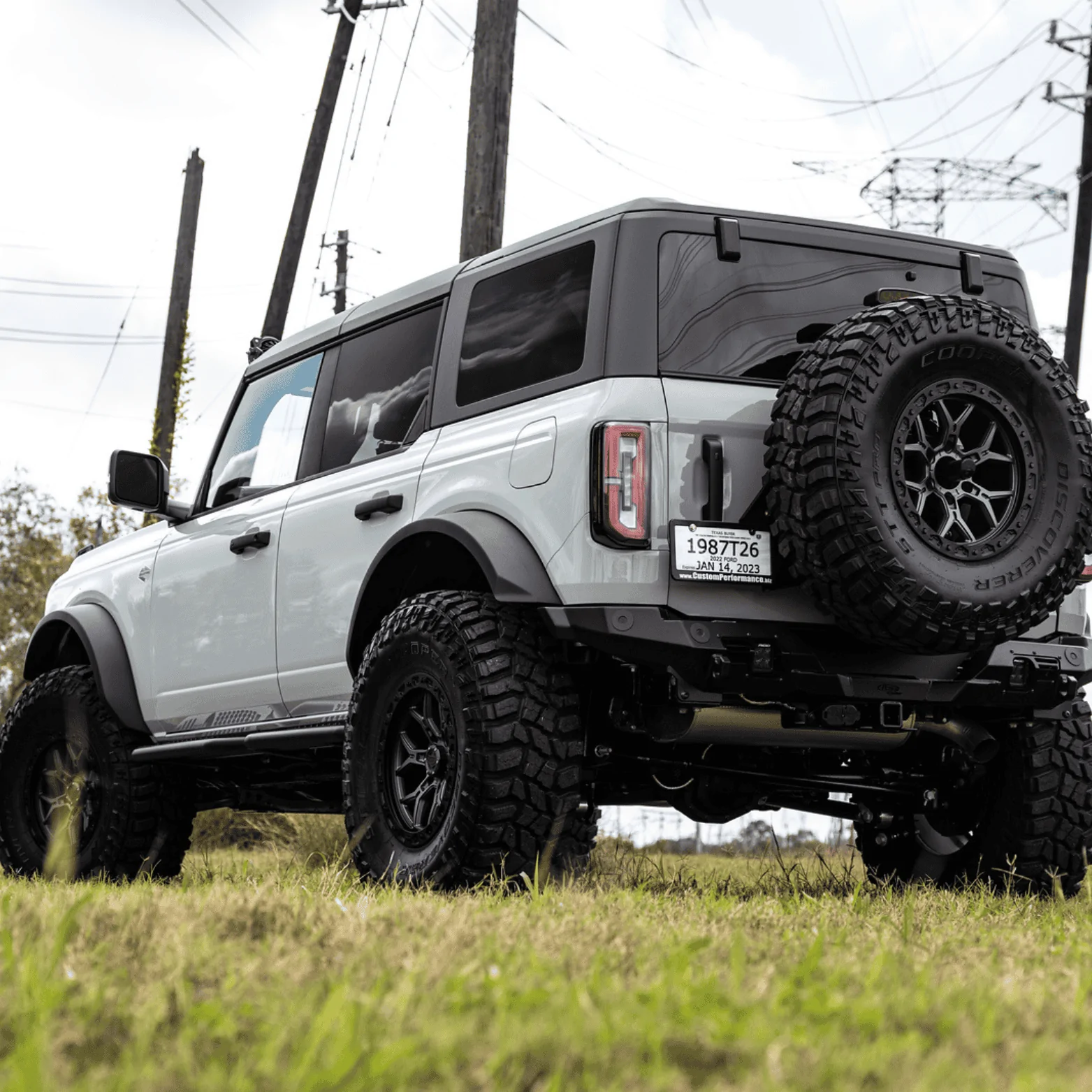 Ford Bronco Introducing Vorsteiner Off-Road VR 601 BL