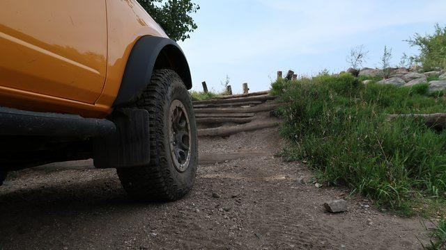 Ford Bronco High Centered @ Appleton Area Recreational Park  (Minnesota) F2WQwagl