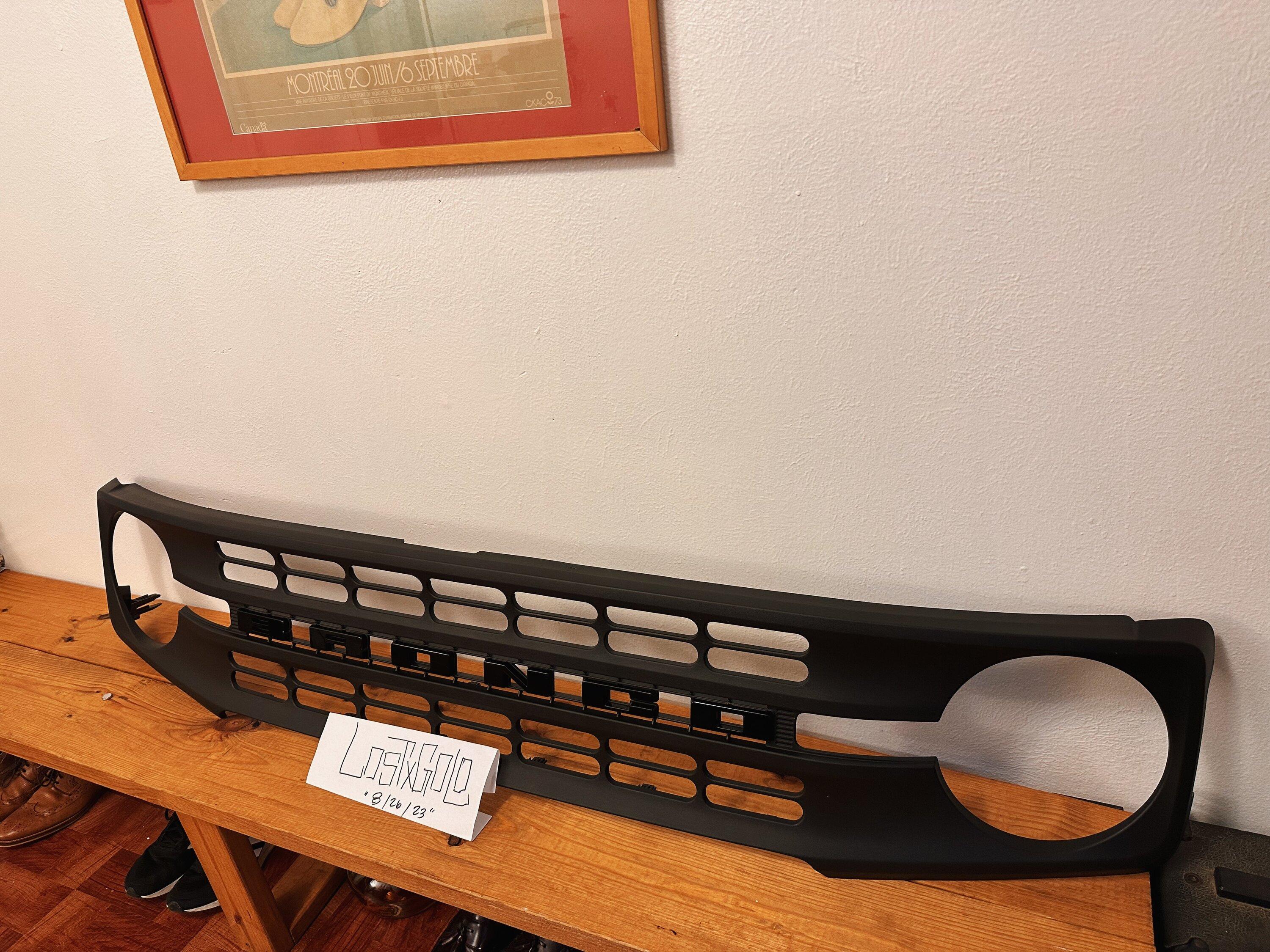 Ford Bronco BRONCO GRILLE ($250) (BASE MODEL) 69DC0288-F7E2-4252-AE73-AD050CF2A0D2