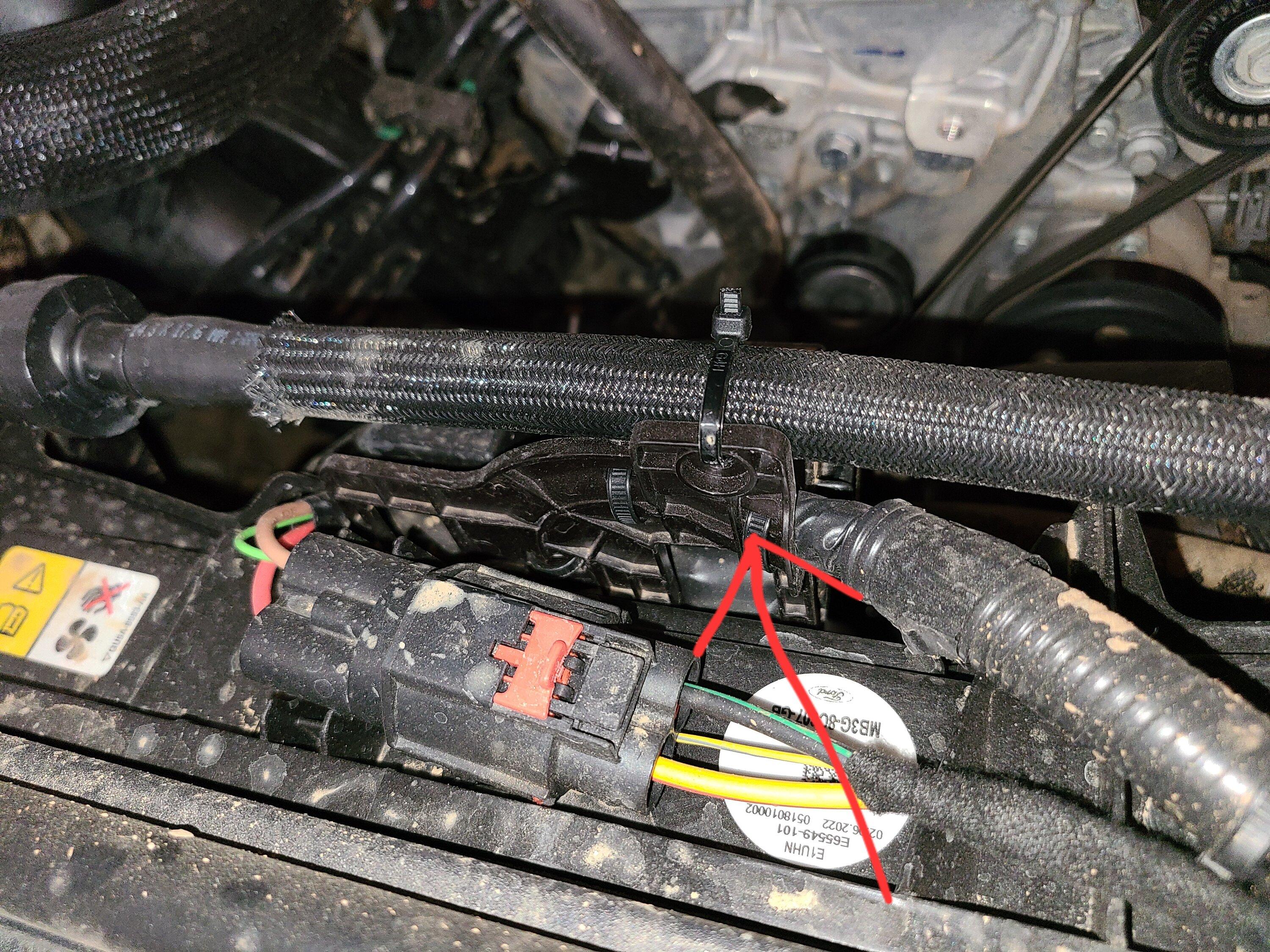 Ford Bronco Vibration when A/C is on 1000031031