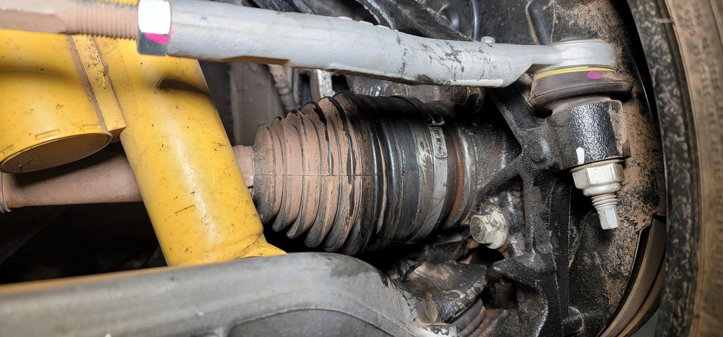 Ford Bronco Blown CV boot from the factory?? 20230823_174321