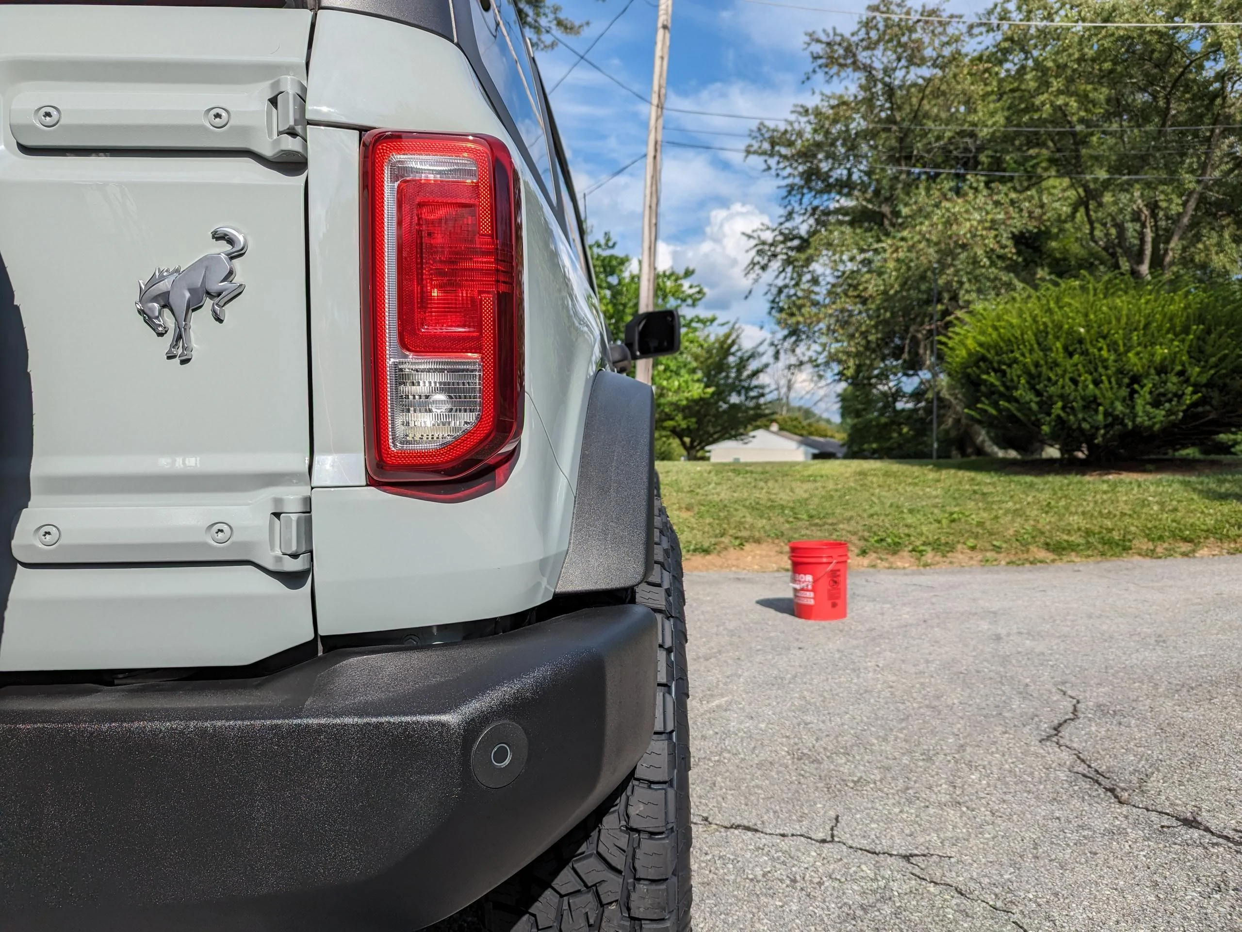 Ford Bronco Show us your installed wheel / tire upgrades here! (Pics) PXL_20230827_200453188