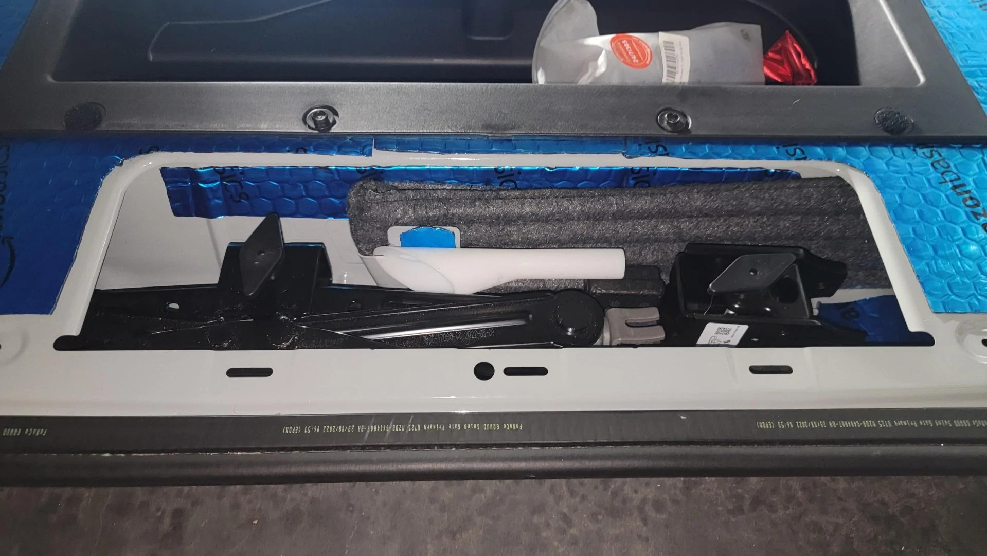 Ford Bronco Amazon Basic Sound deadening FTW! MicrosoftTeams-image (29)