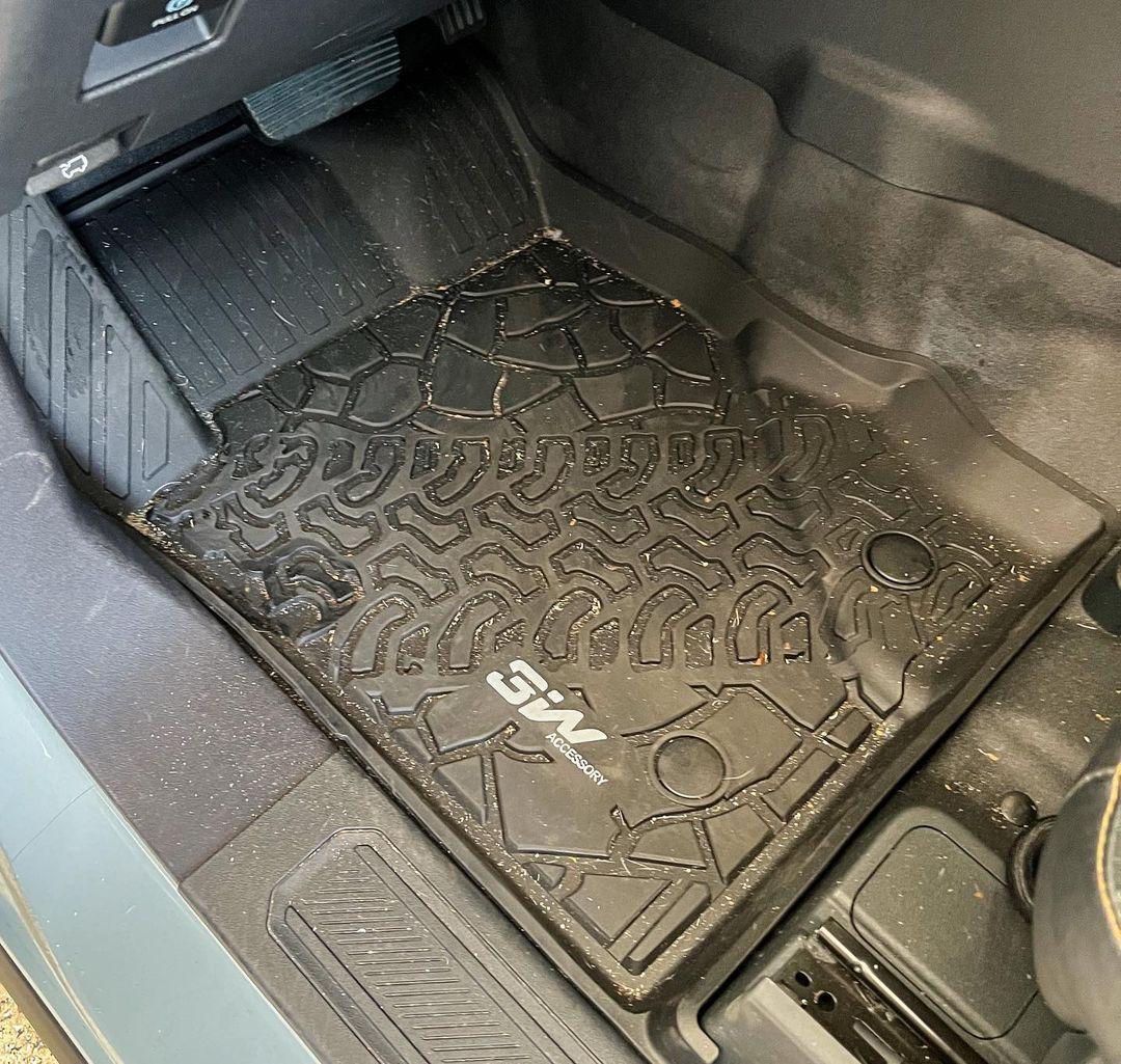 Ford Bronco Conducive to cleaning 1693388906981