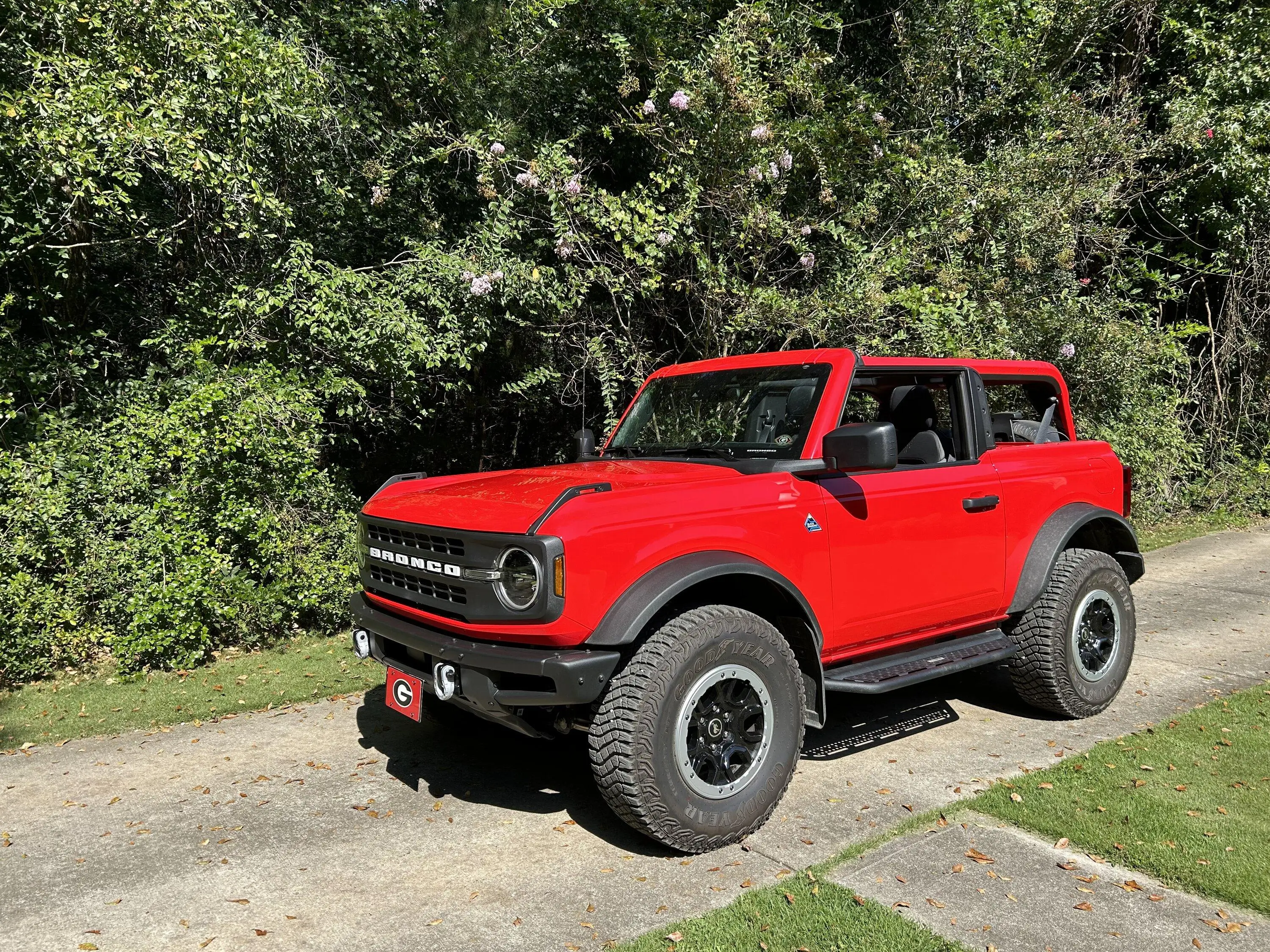 Ford Bronco SAS's First Trip Awesome to Sasquatch Museum... But Rock Chips Galore IMG_2190