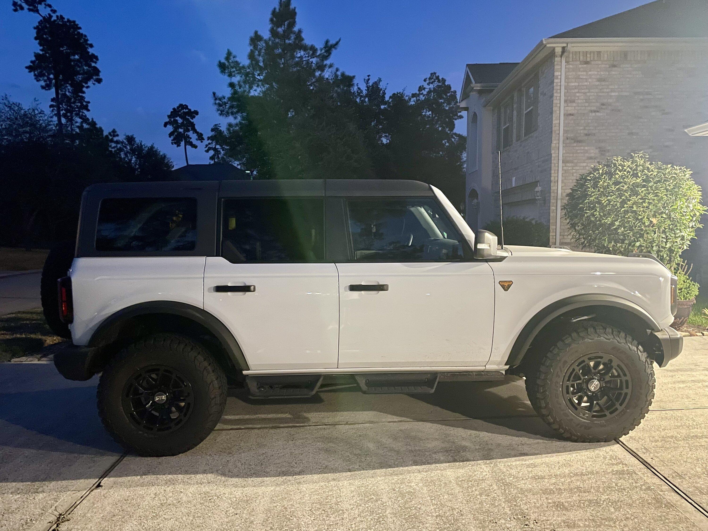 Ford Bronco 7/24/23 Build Week IMG_7313