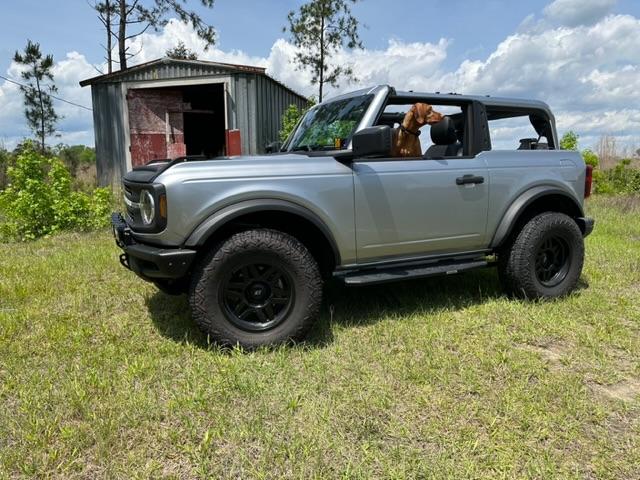 Ford Bronco ICONIC SILVER Bronco Club IMG_0538