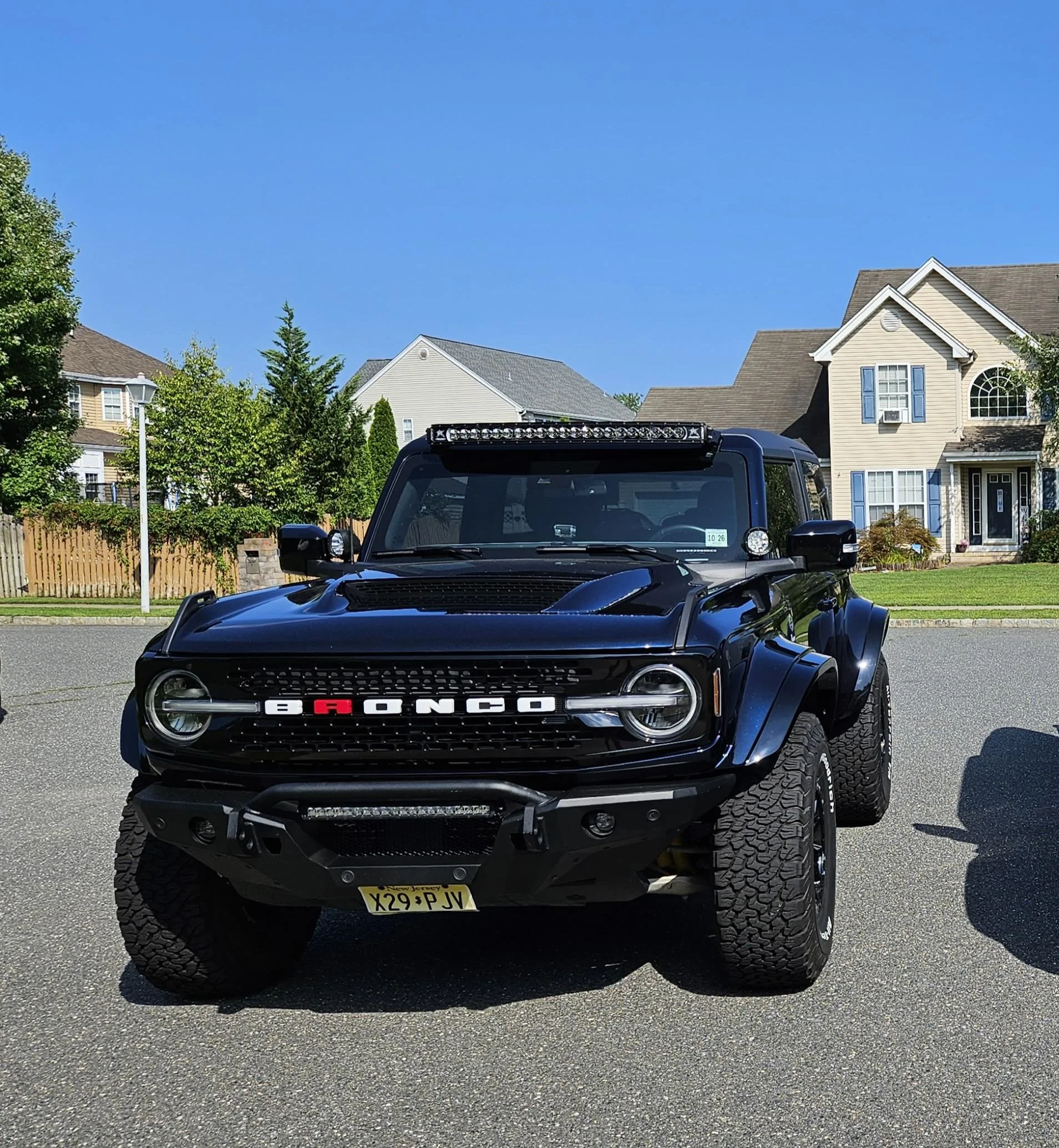 Ford Bronco Best above windshield light bar? 20230812_161730
