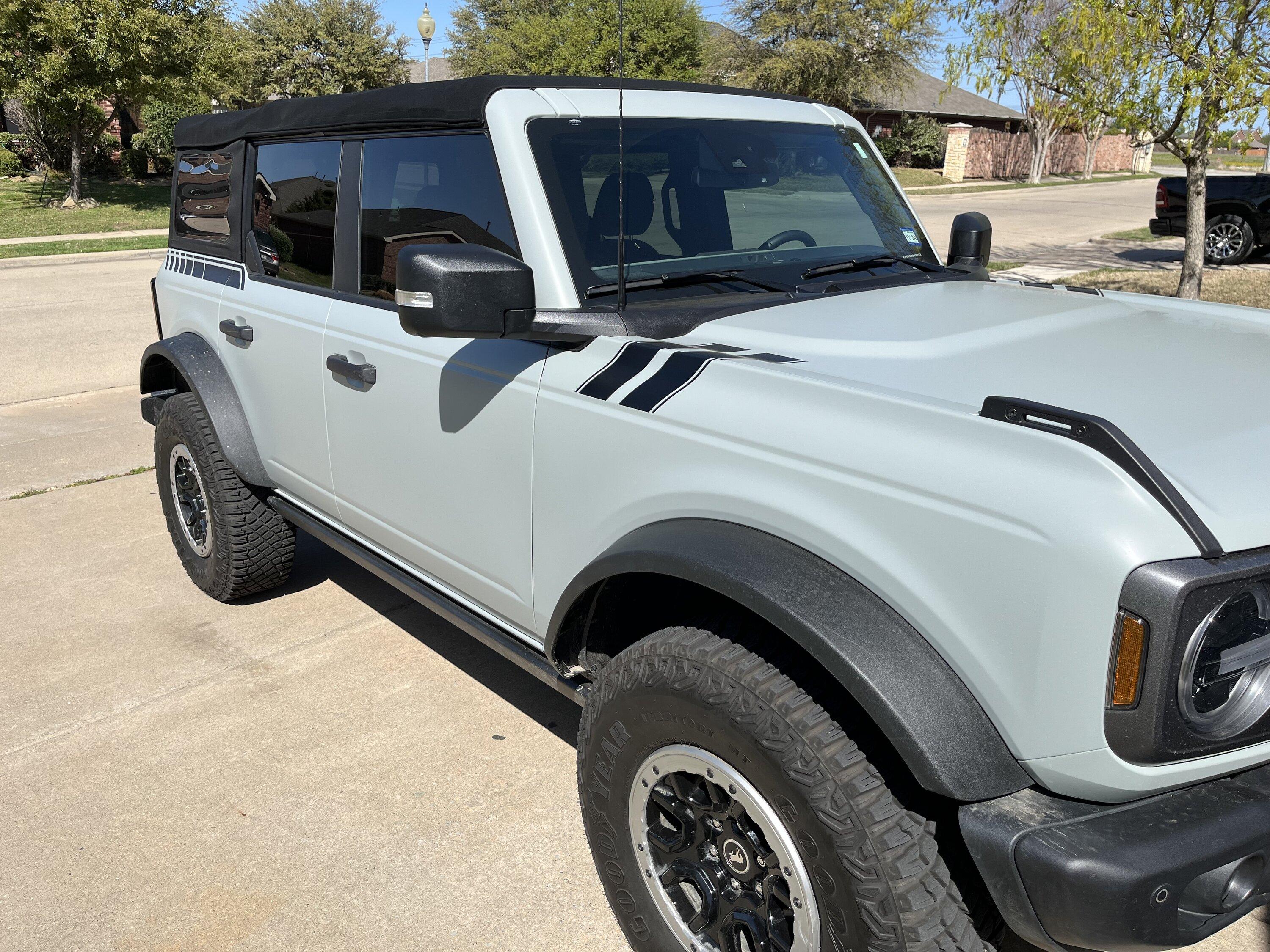 Ford Bronco Put any cool / unique vinyl decals on your Bronco?  Let's see them! IMG_3264