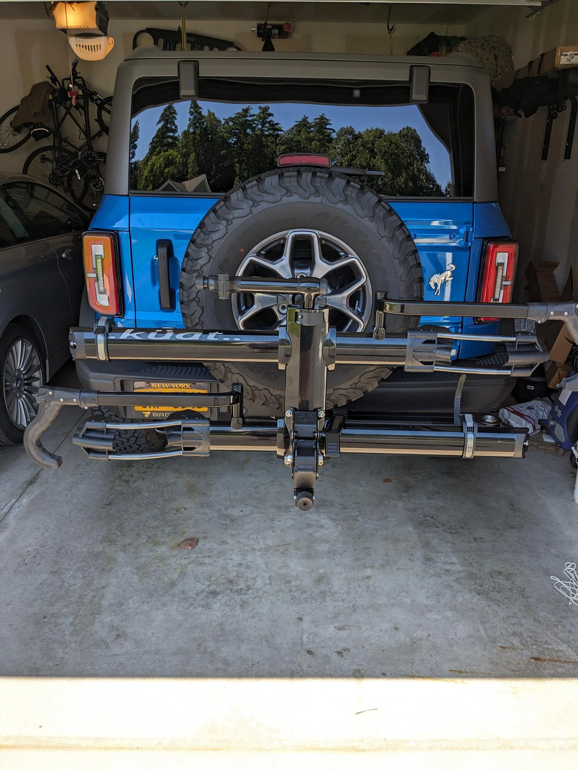 Ford Bronco Rear tire bike rack.... questions PXL_20230831_165023304