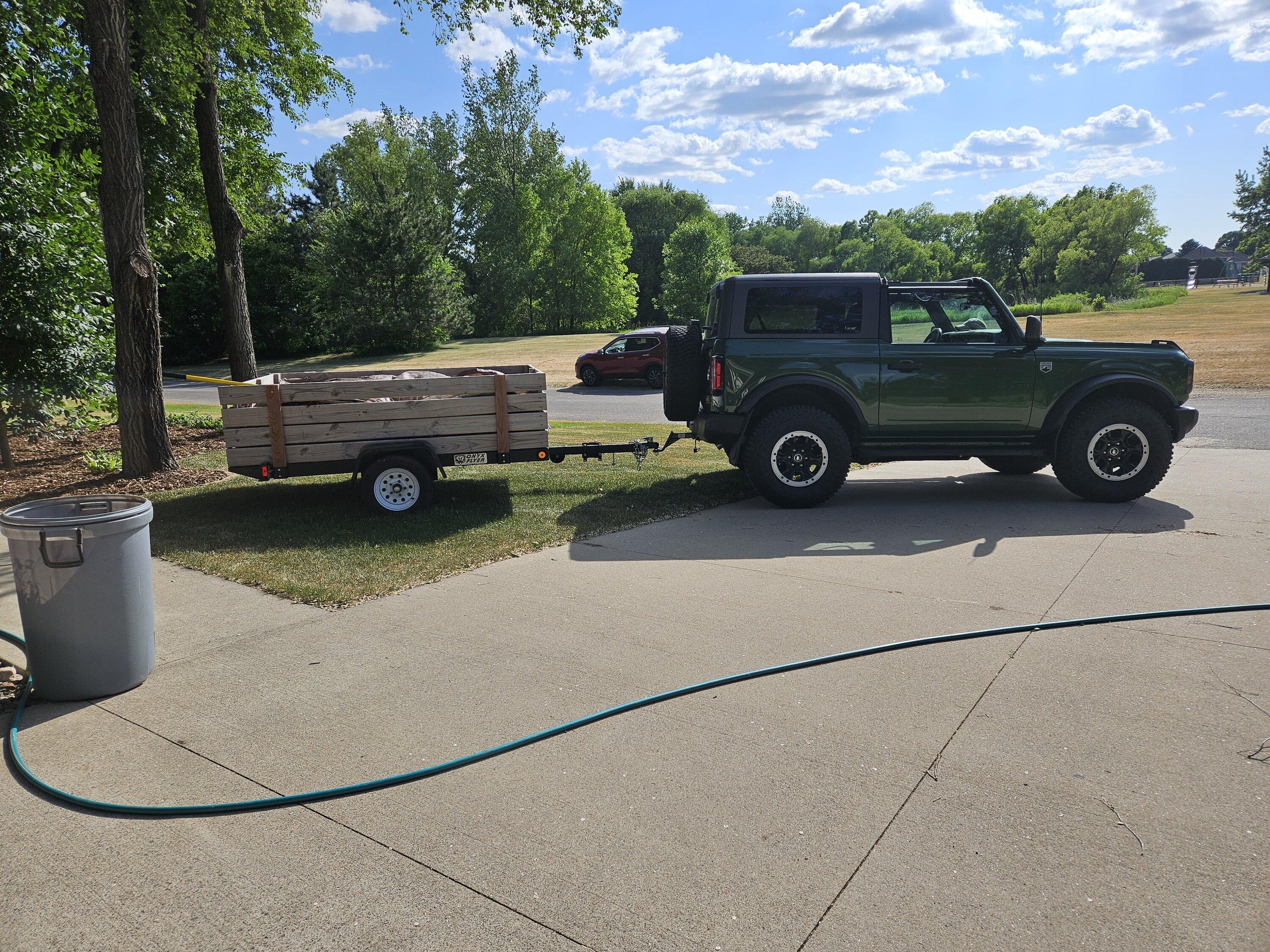 Ford Bronco Bronco + Utility Trailer 20230611_172301