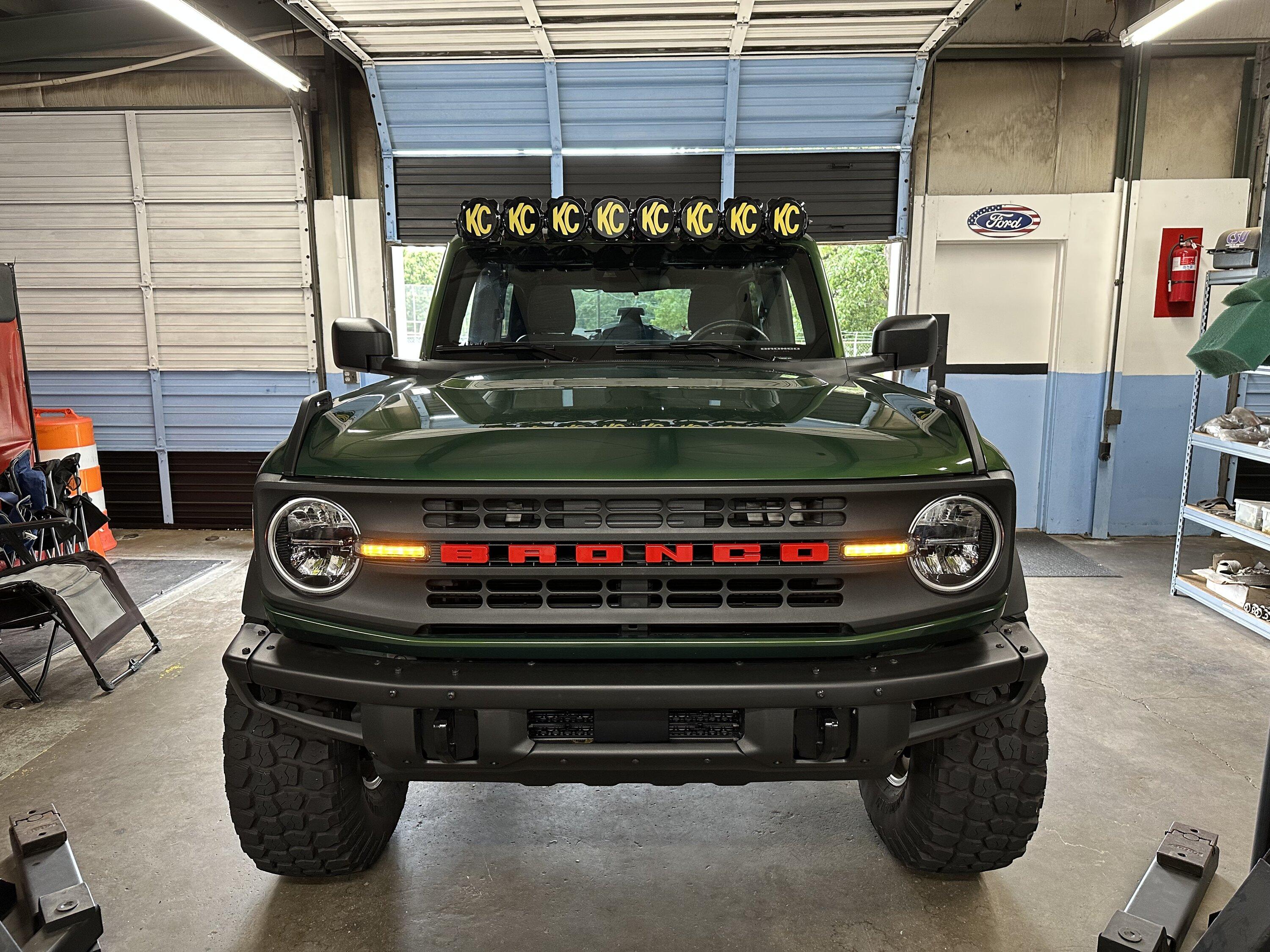 Ford Bronco Retro themed 2Door Eruption Green basequatch progress IMG_4911