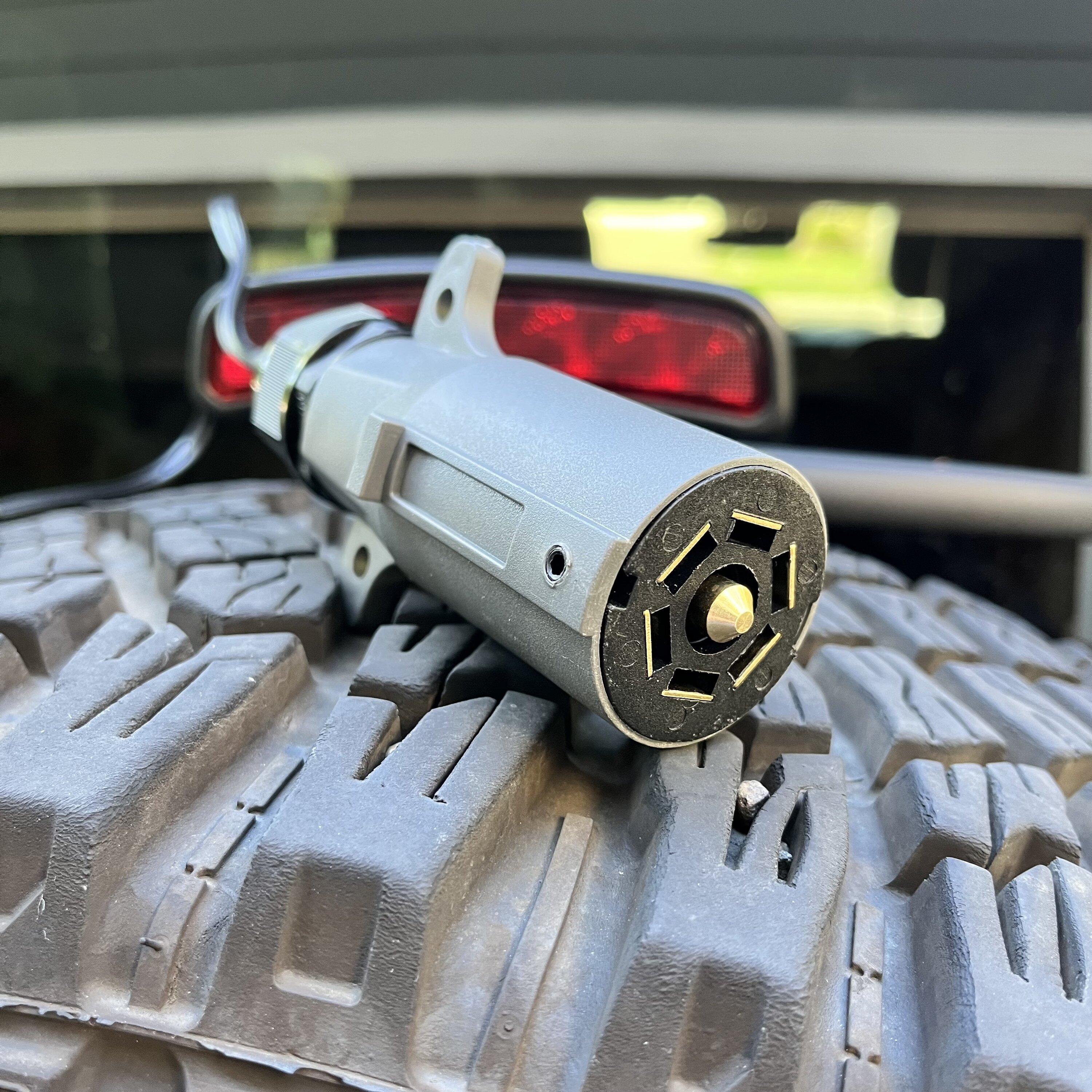 Ford Bronco Viair 7 pin Adapter IMG_1960