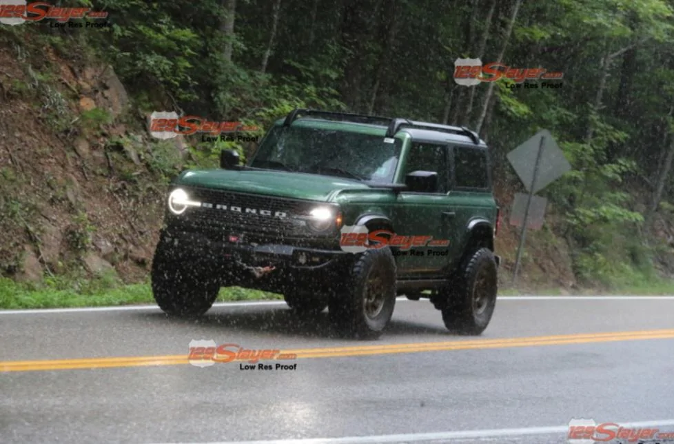 Ford Bronco Bronco on the Tail of The Dragon Screenshot_20230726_142540_Chrom