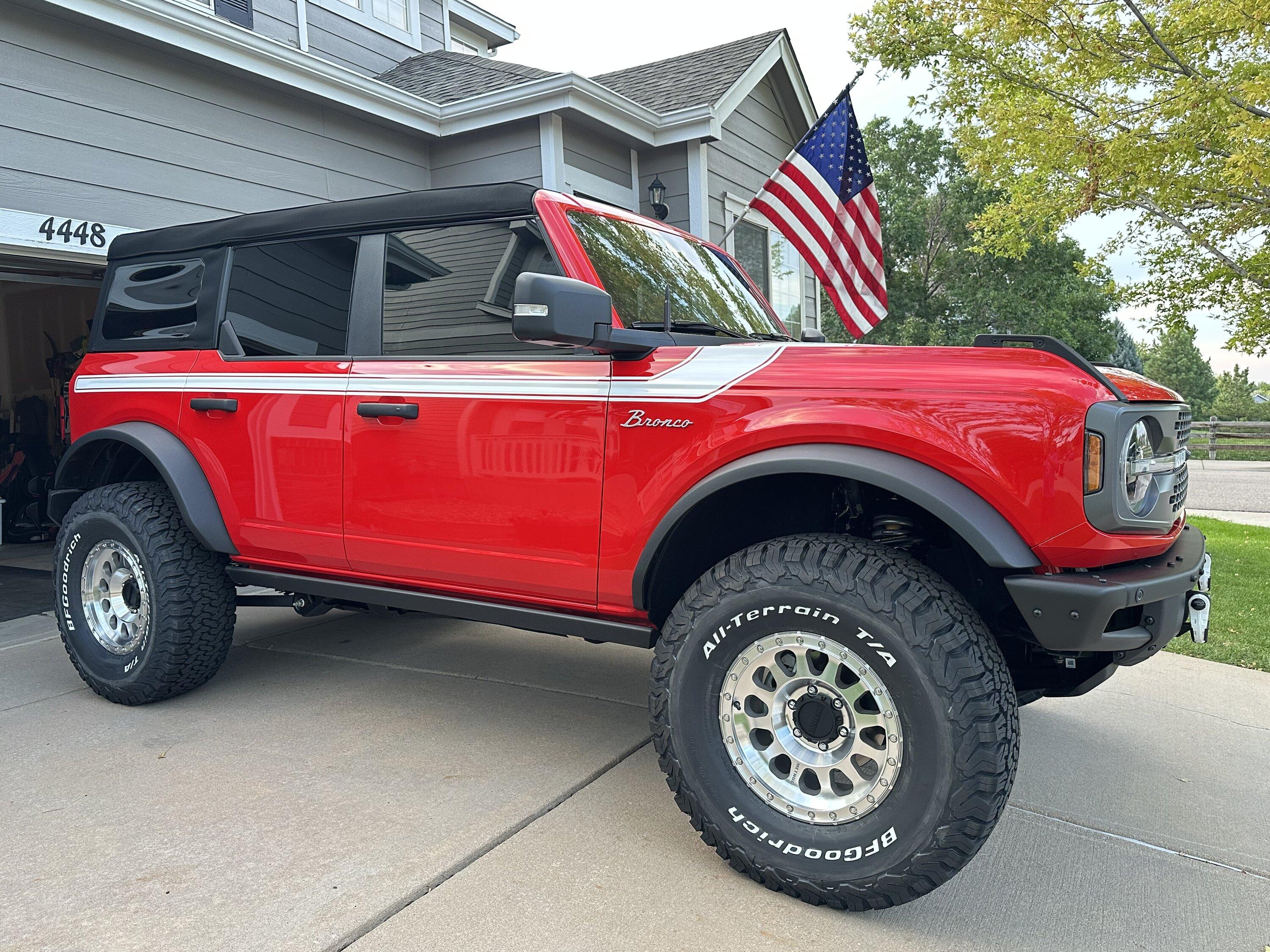 Ford Bronco "Old School" Classic Bronco Looks [Photos Edition] -- post pics of your build! IMG_3220