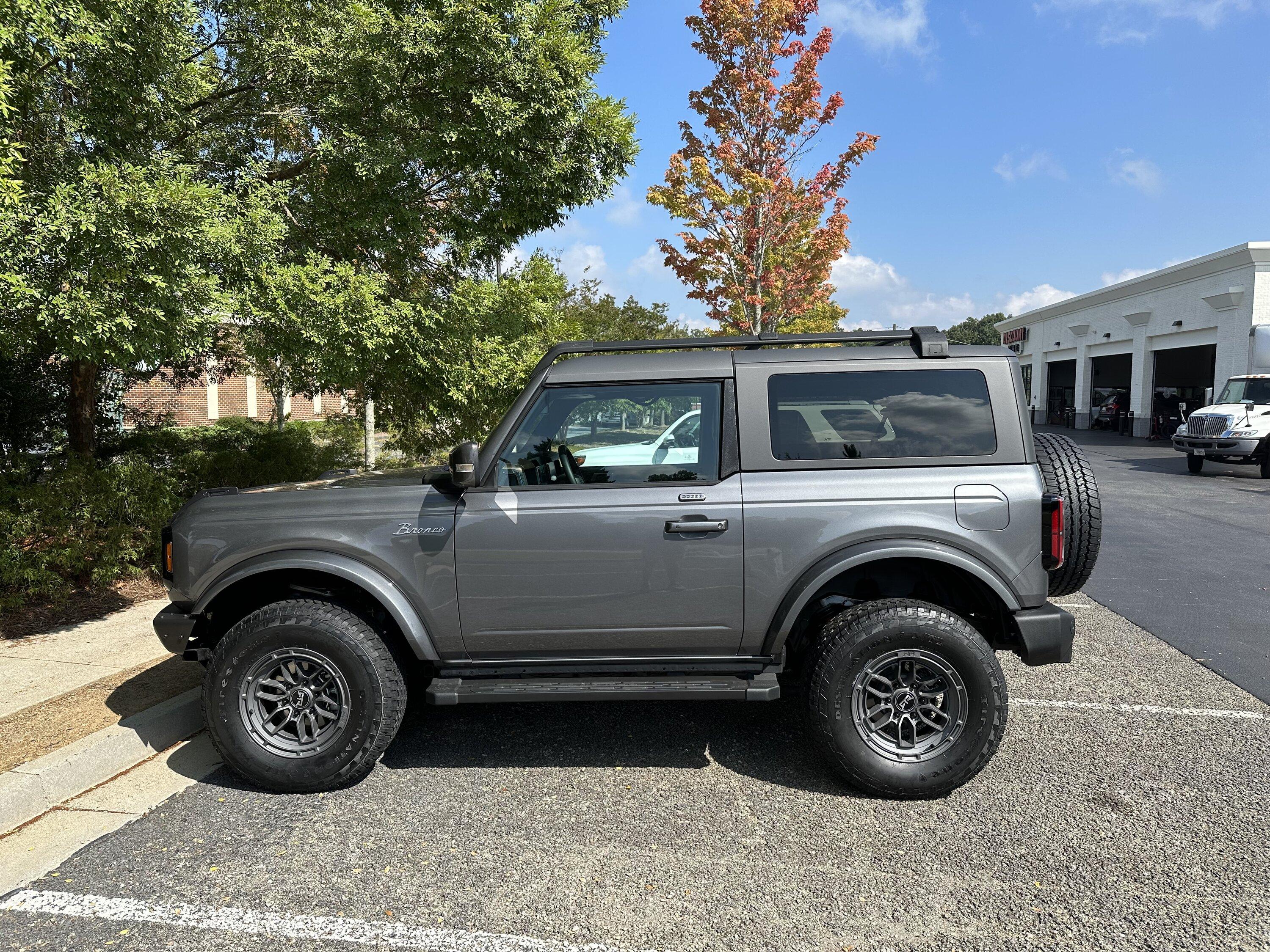 Ford Bronco Show us your installed wheel / tire upgrades here! (Pics) IMG_0717