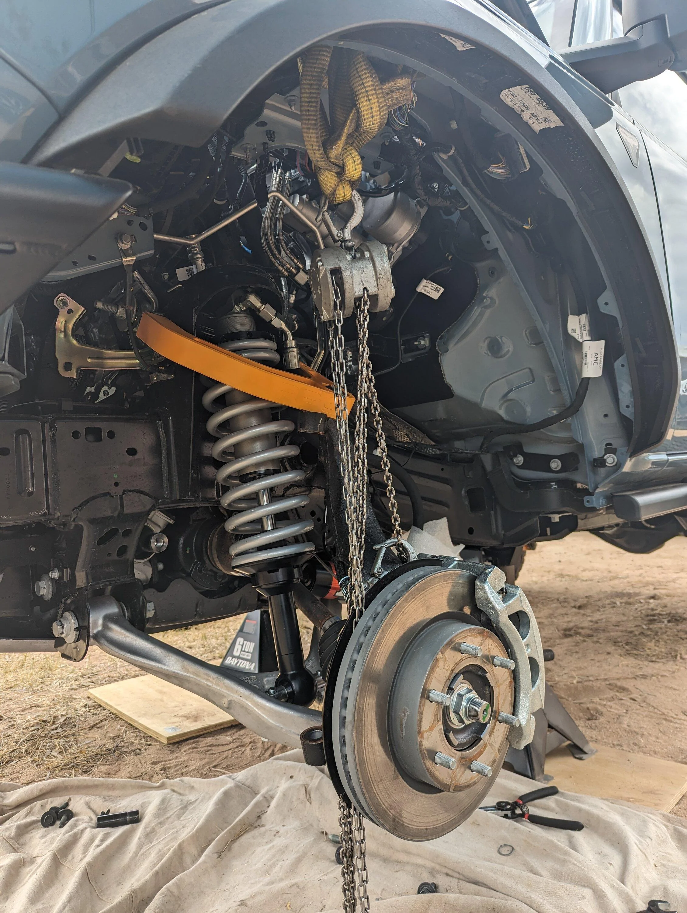 Ford Bronco Fox 2.5 Install Help PXL_20230709_193453451