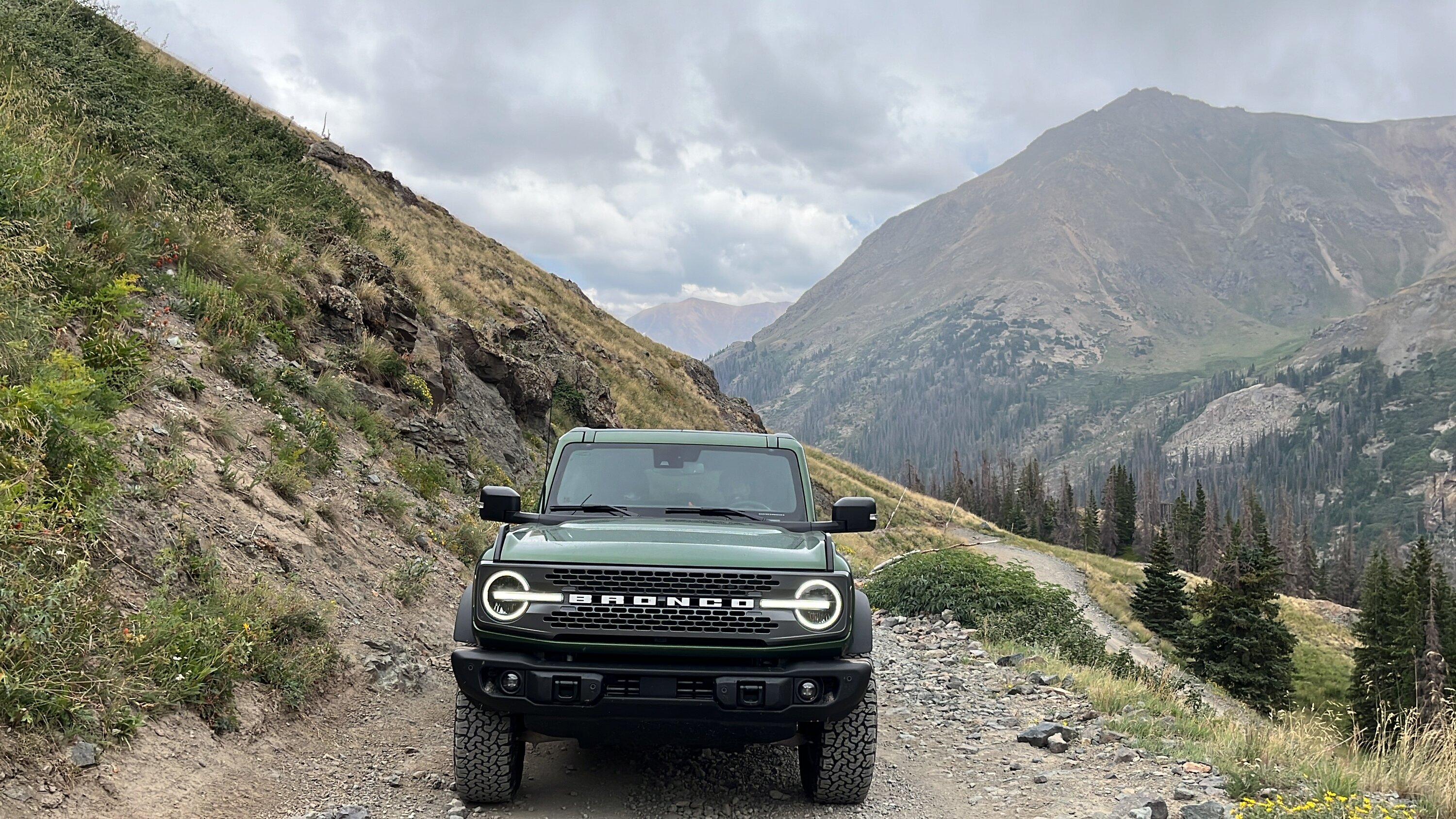 Ford Bronco Cinnamon Pass and Crested Butte with Eruption Green 7MT Badlands IMG_8668