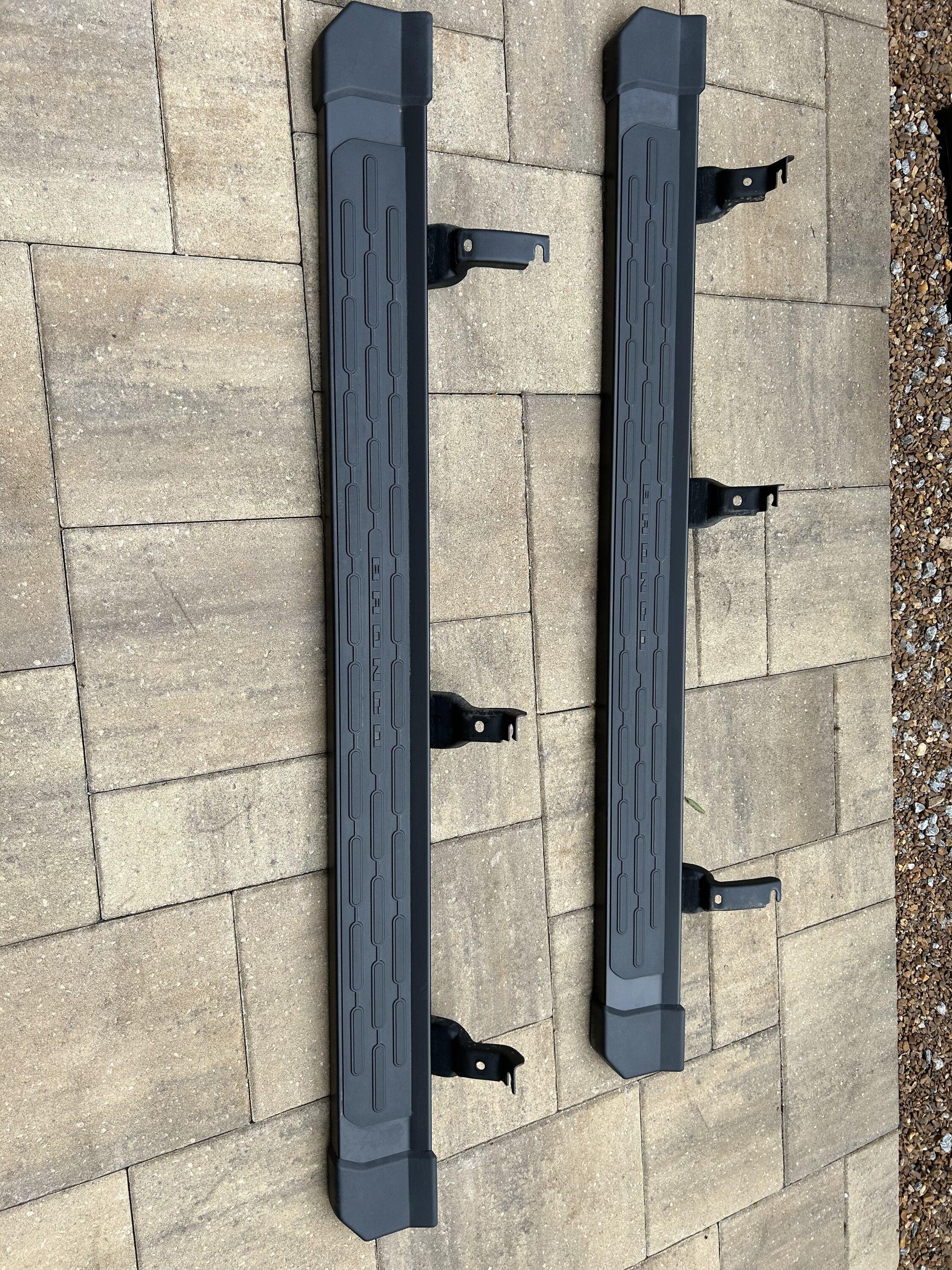 Ford Bronco WTS 4DR OEM Running Boards IMG_3323