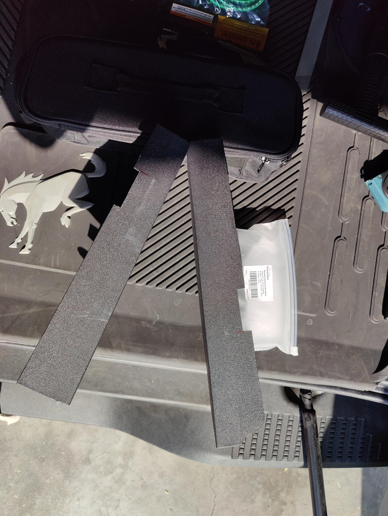 Ford Bronco Looking for molle panels for rear windows IMG_20230909_170501__01-2