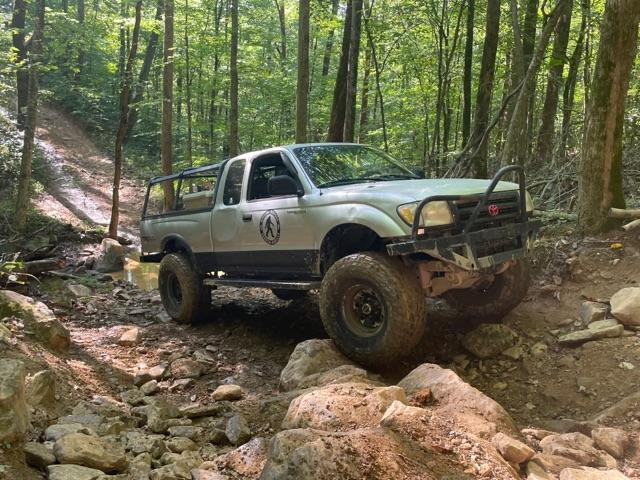 Ford Bronco Windrock TN 9.9.23 for 10 hrs IMG_1442