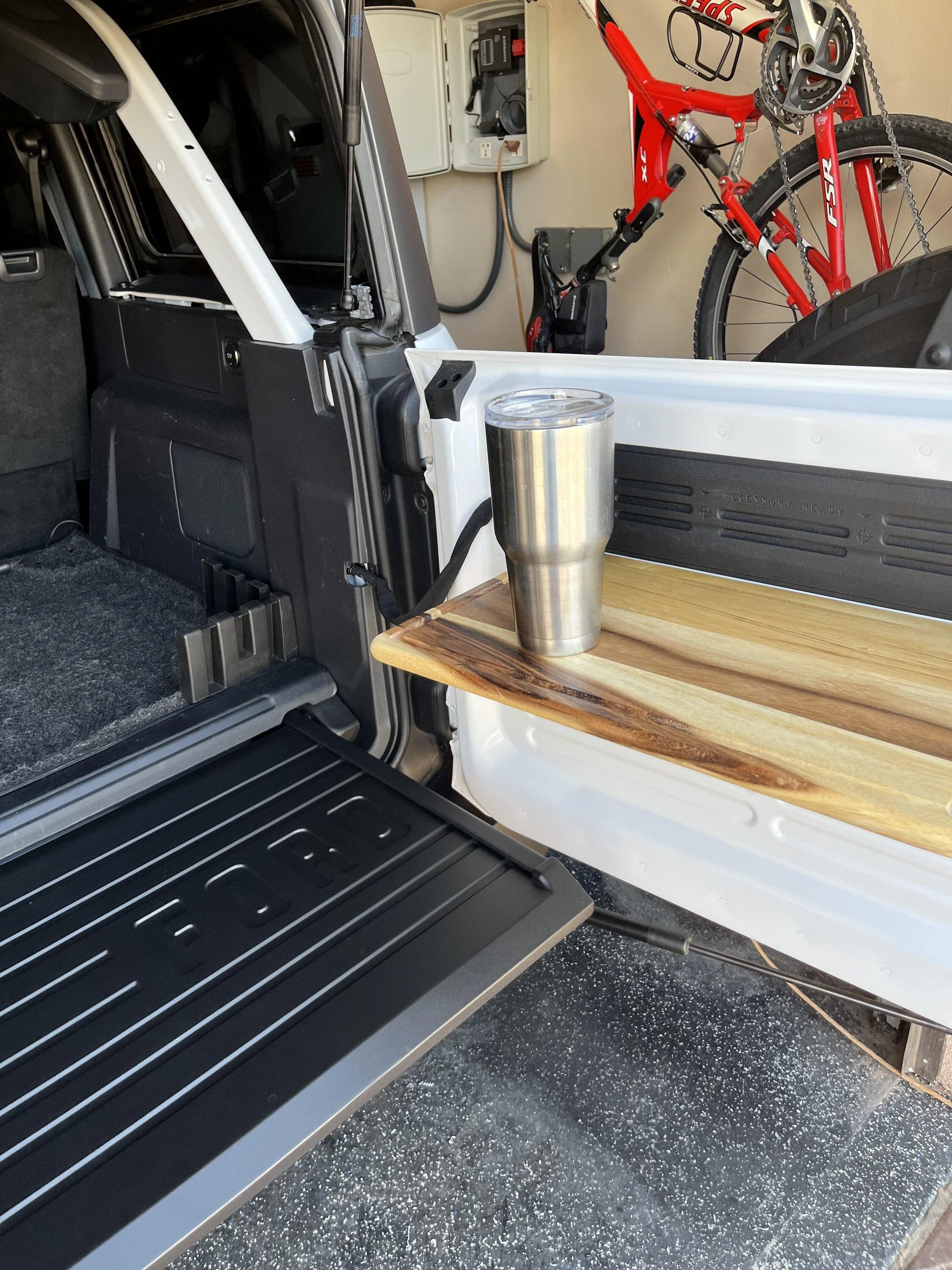 Ford Bronco DIY tailgate table IMG_3005