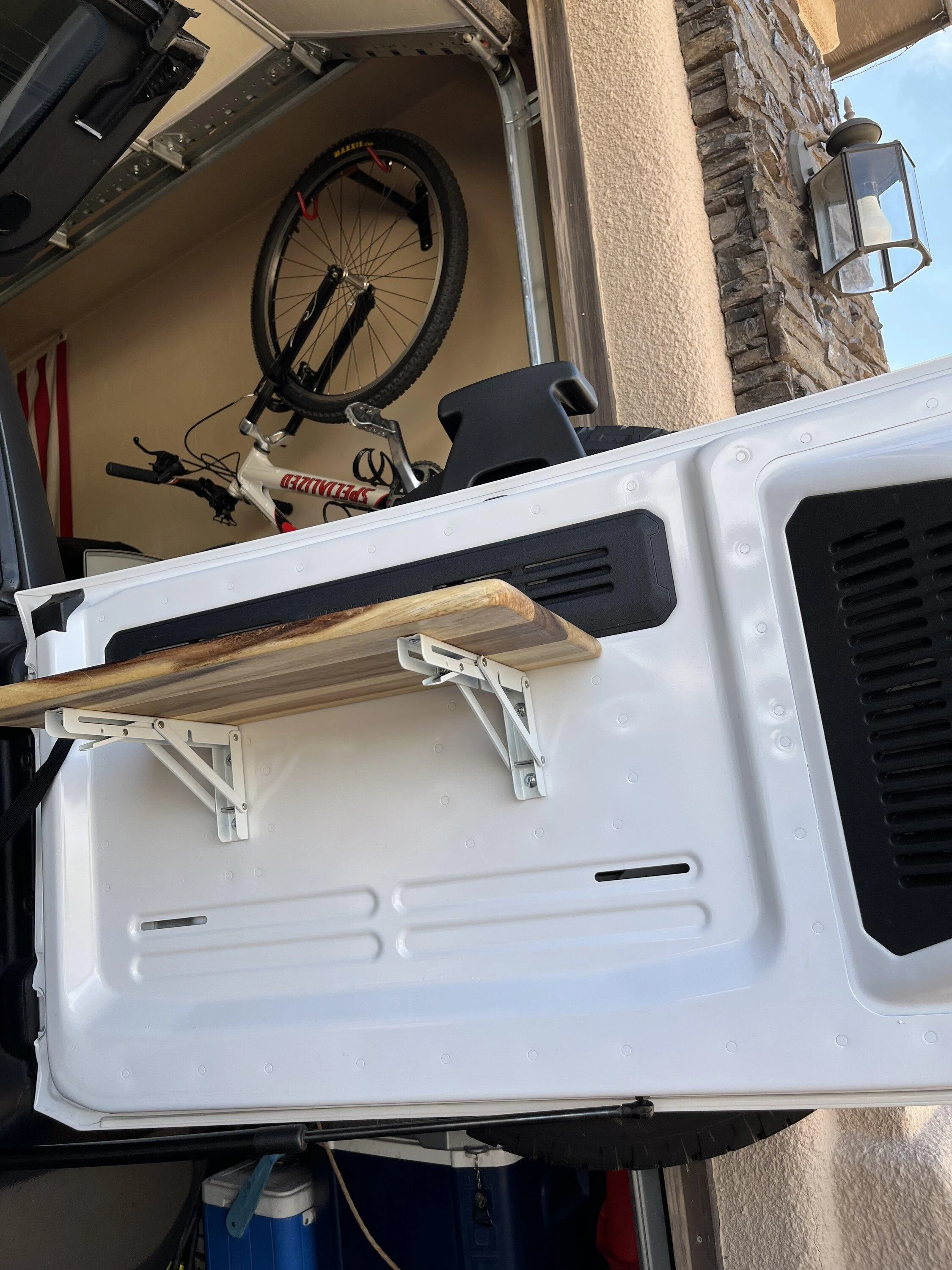 Ford Bronco DIY tailgate table IMG_3003