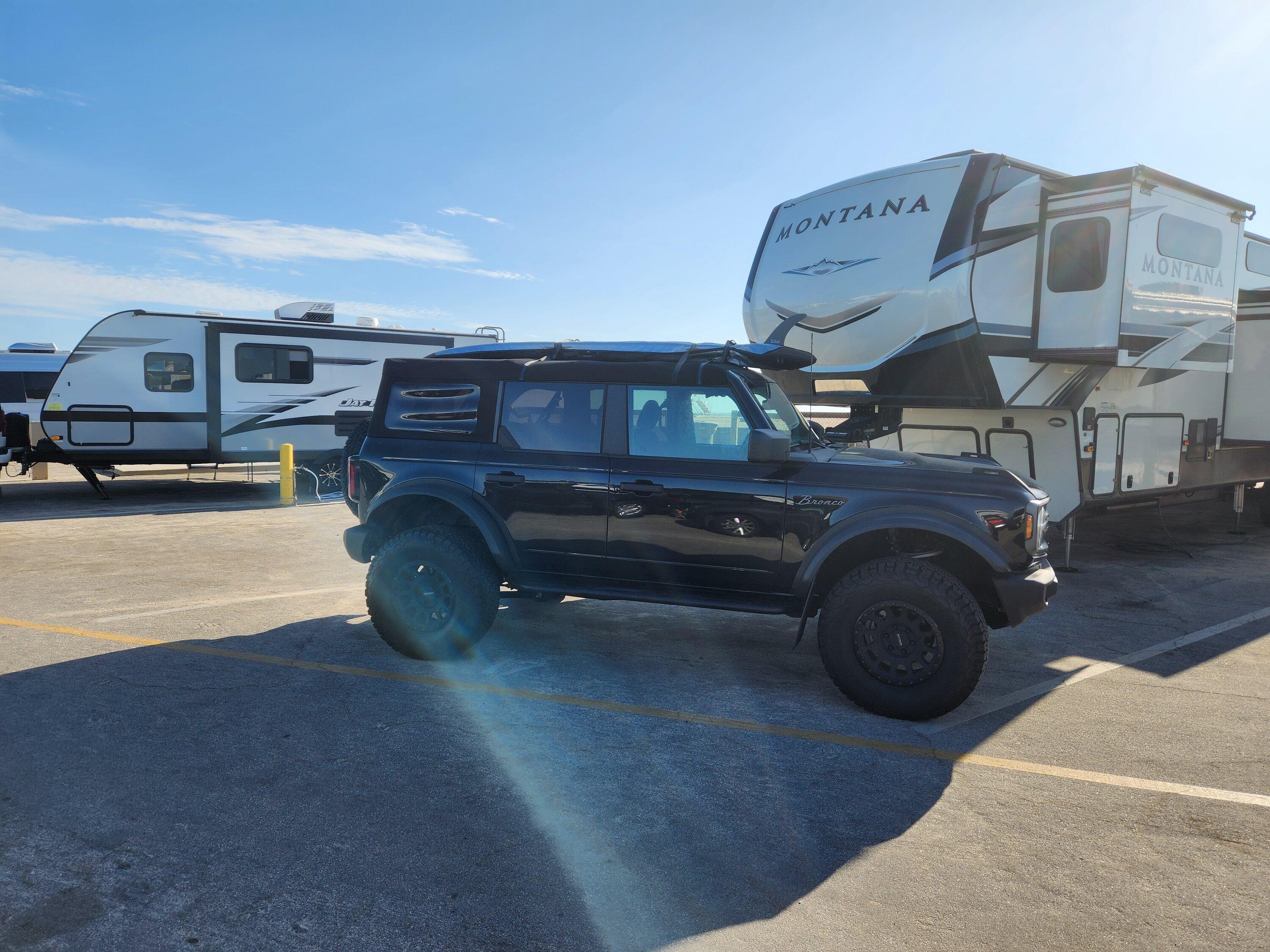 Ford Bronco FCS soft racks installed on soft top 20230910_164806[1]