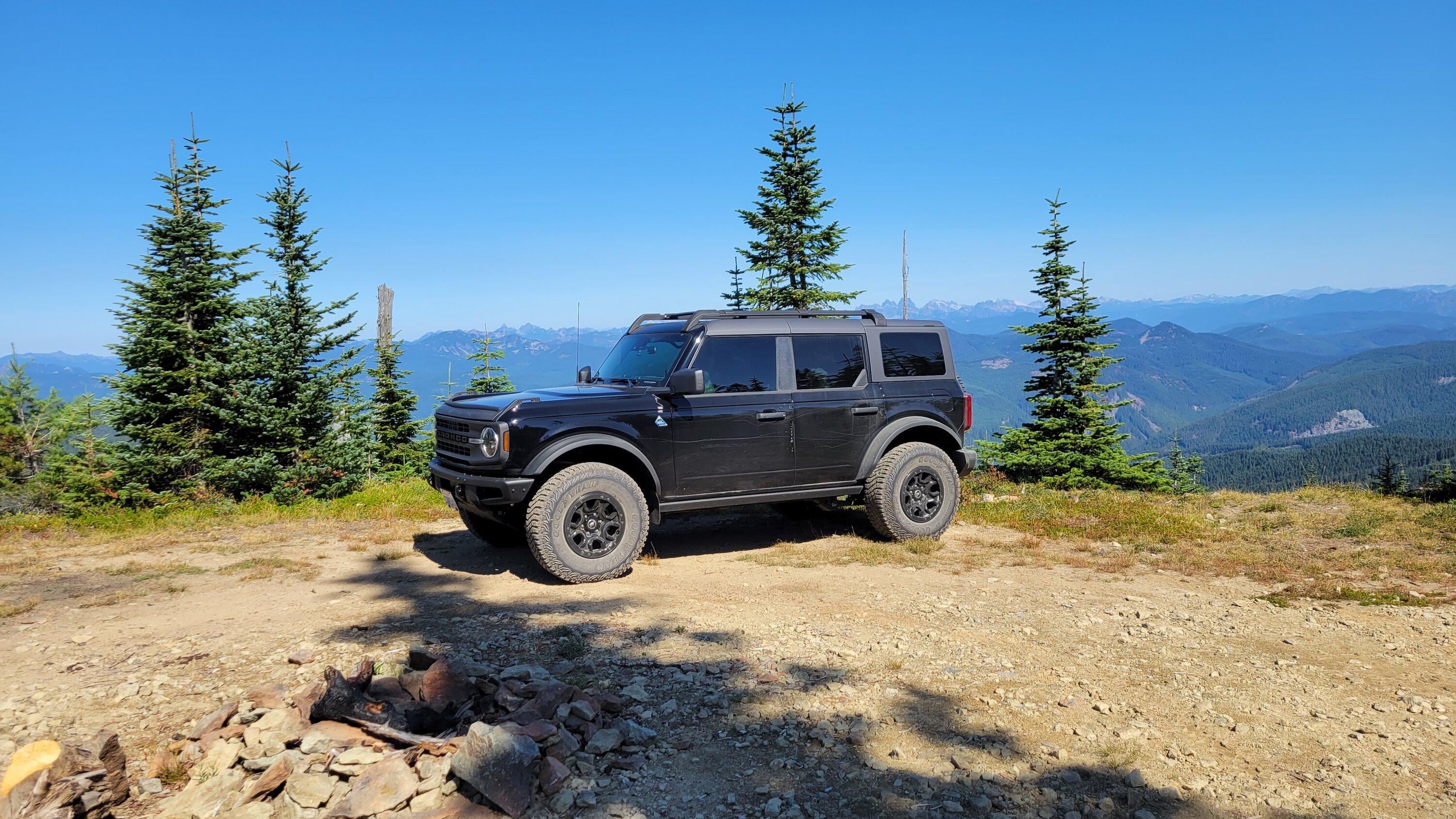 Ford Bronco SHADOW BLACK Bronco Club 20230909_114926[1]