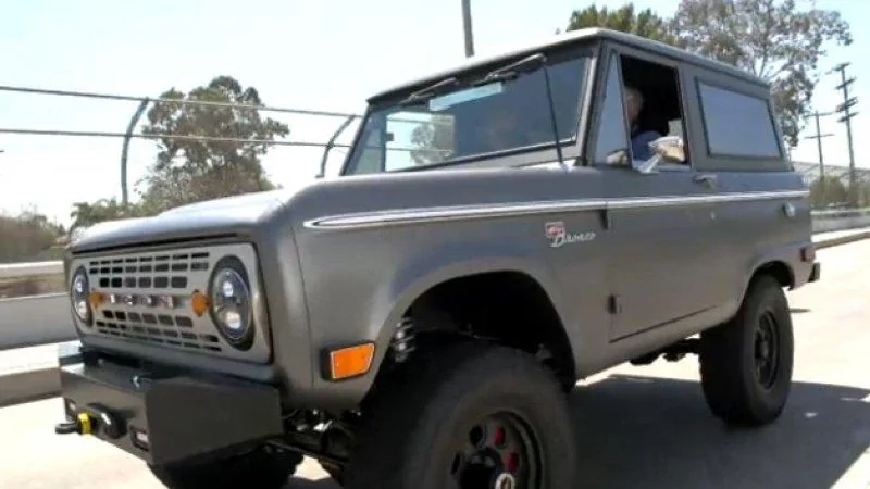 Ford Bronco Carbonized Gray 2-Door Badlands iconic628
