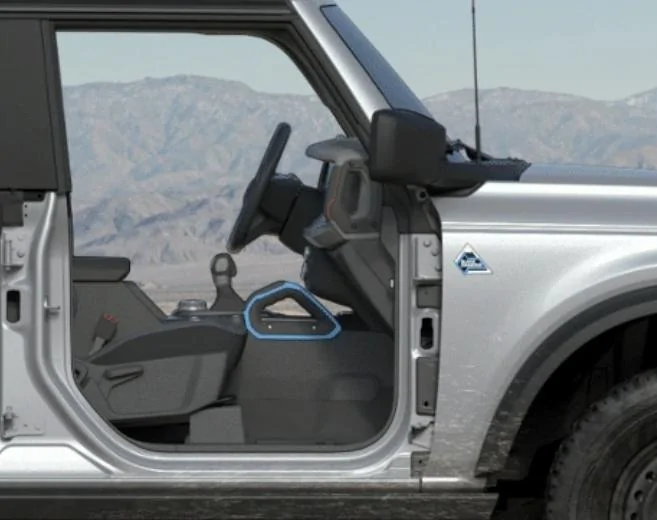 Ford Bronco Brilliant: Handle, stitching and badge SmartSelect_20201028-104009_Chrom