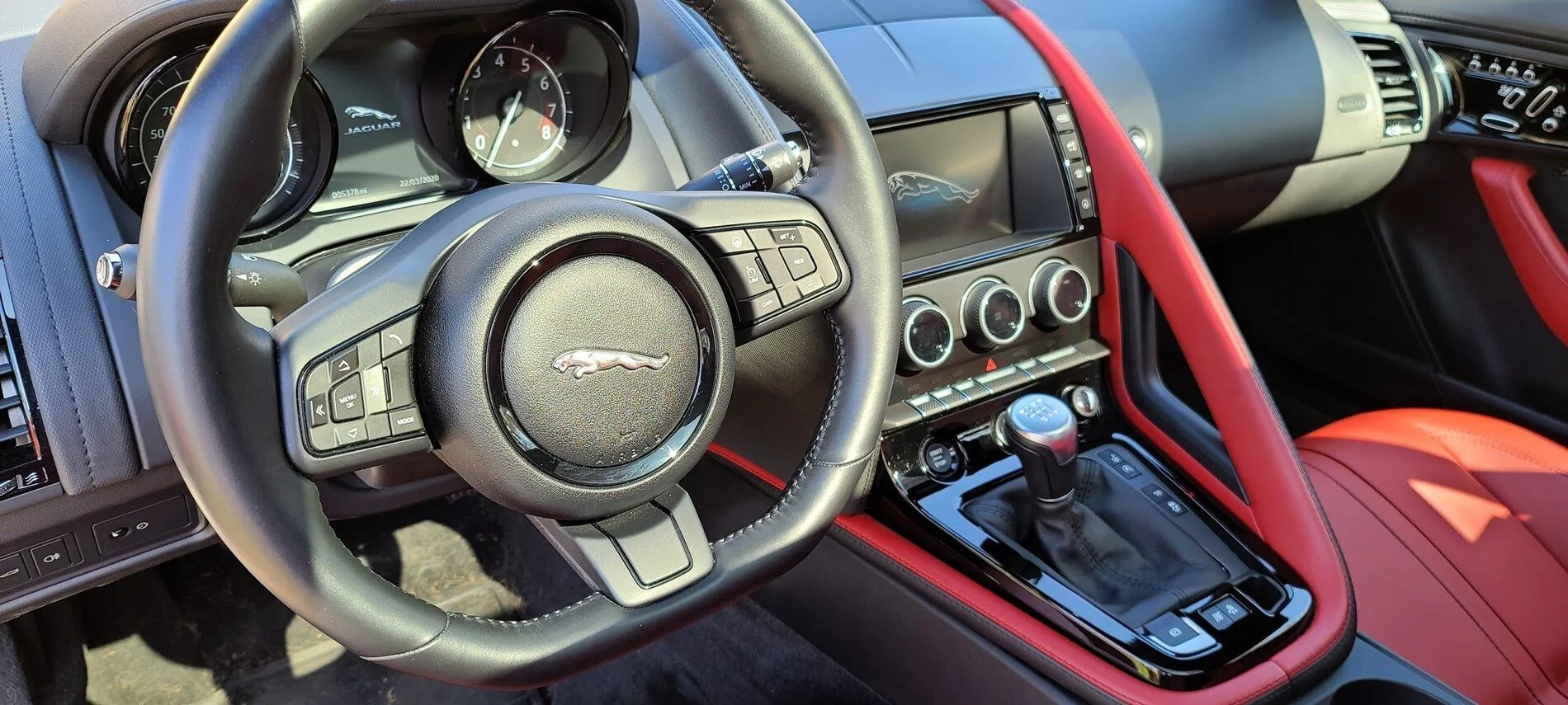 Ford Bronco Had to drive the 2.3 Jag-2