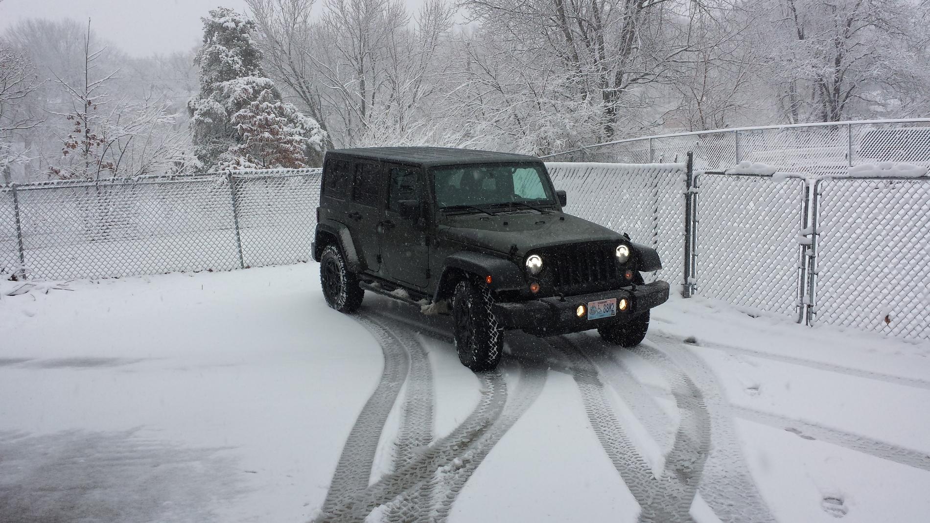 Ford Bronco are the LED headlights heated ? BVnrcaa
