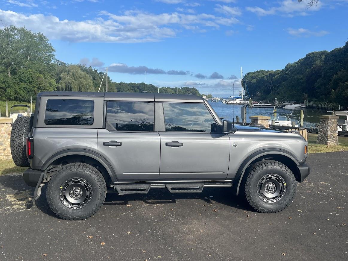 Ford Bronco Show us your installed wheel / tire upgrades here! (Pics) Bronco