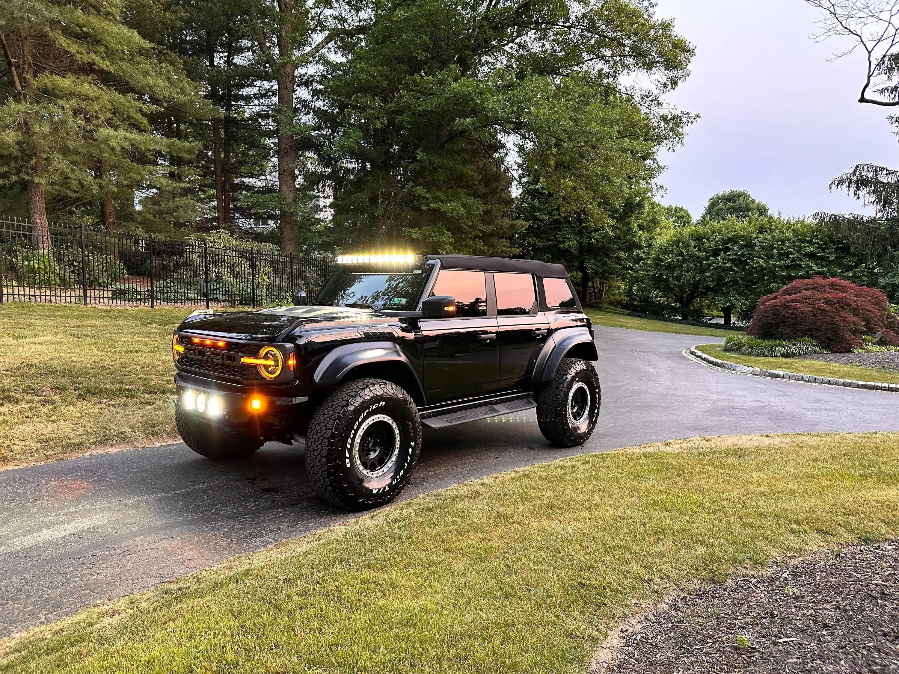 Ford Bronco SHADOW BLACK Bronco RAPTOR Photos Thread image-28-jpg