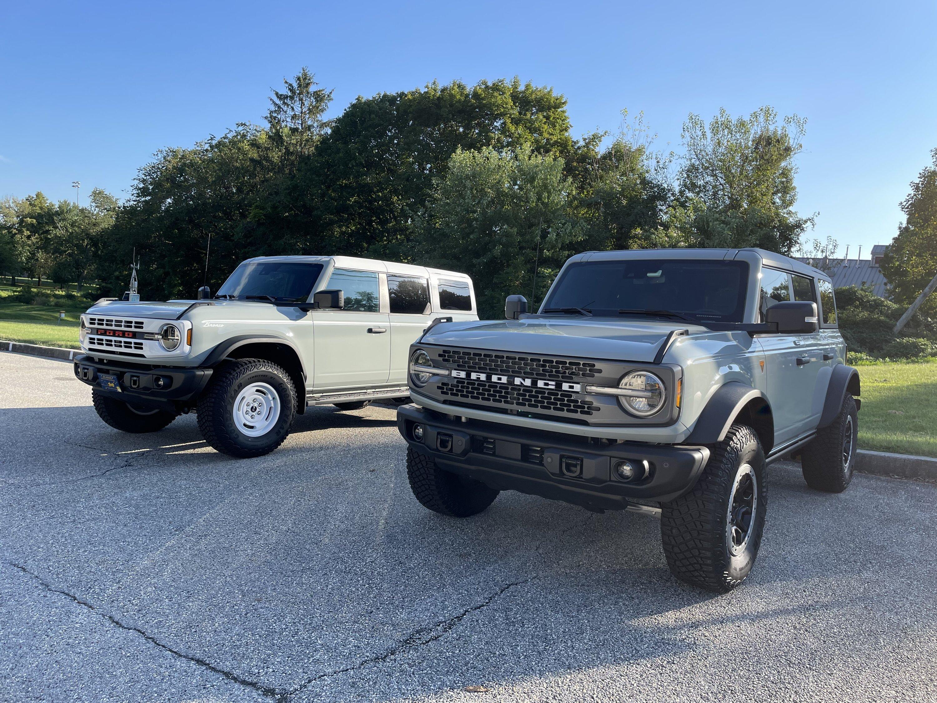 Ford Bronco CACTUS GRAY Bronco Club IMG_6827