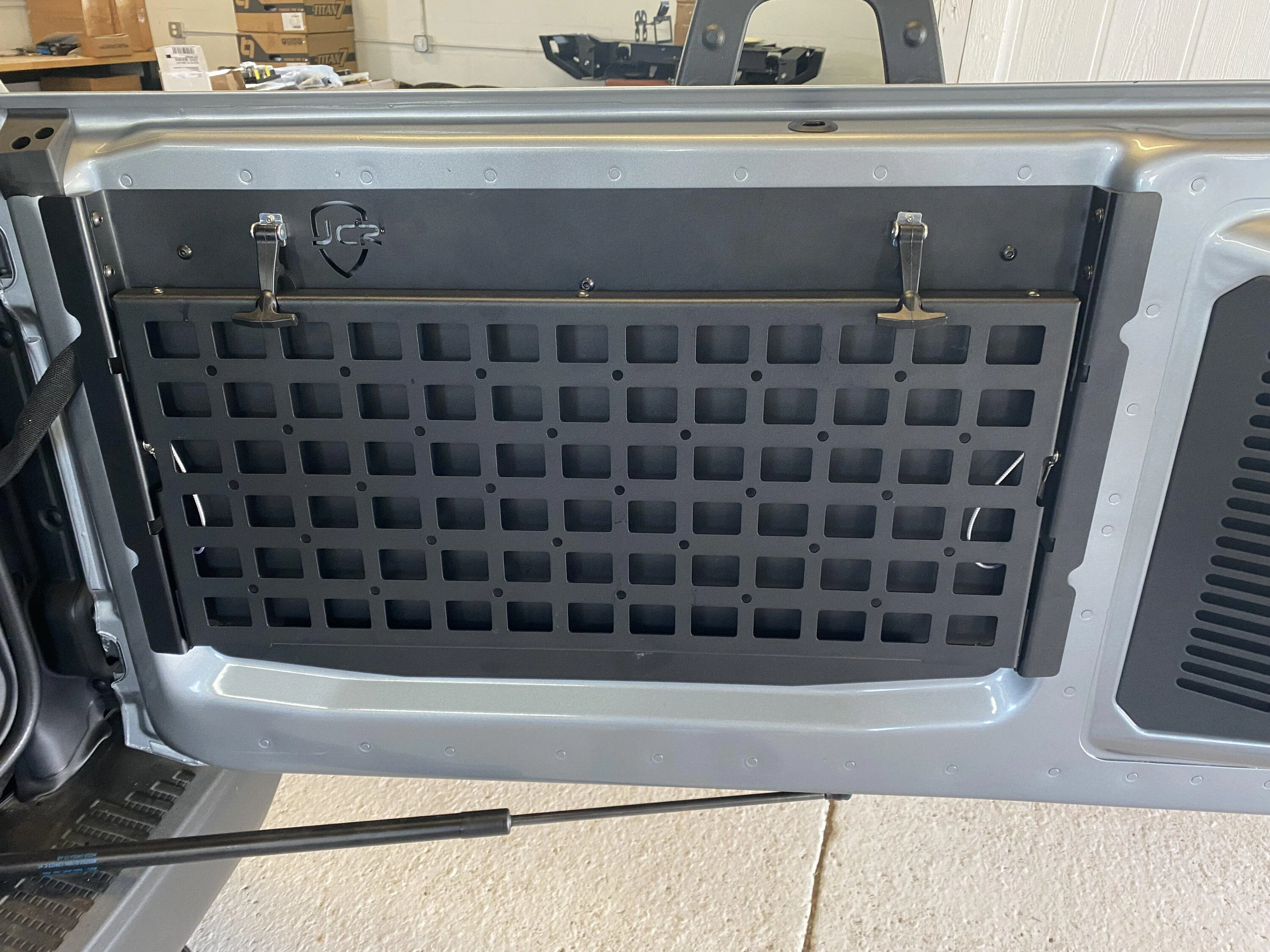Ford Bronco Interior Tailgate Protection IMG_0826