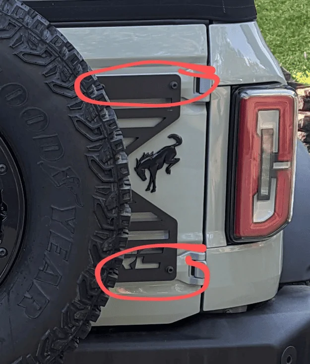 Ford Bronco Bolts for tailgate? 1694806438206