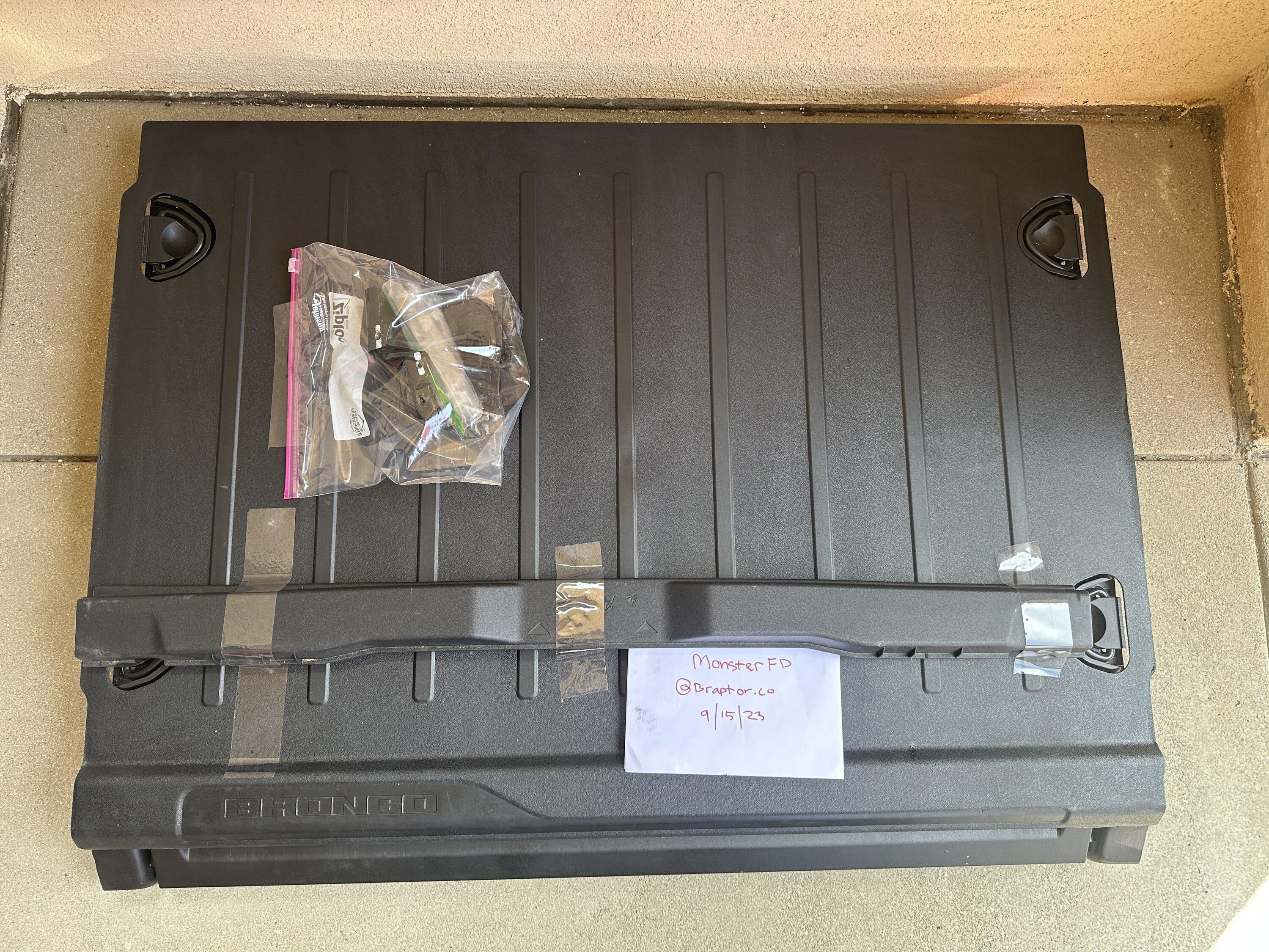 Ford Bronco SoCal - Ford Bronco Slideout Tailgate Photo Sep 15 2023, 12 59 13 PM