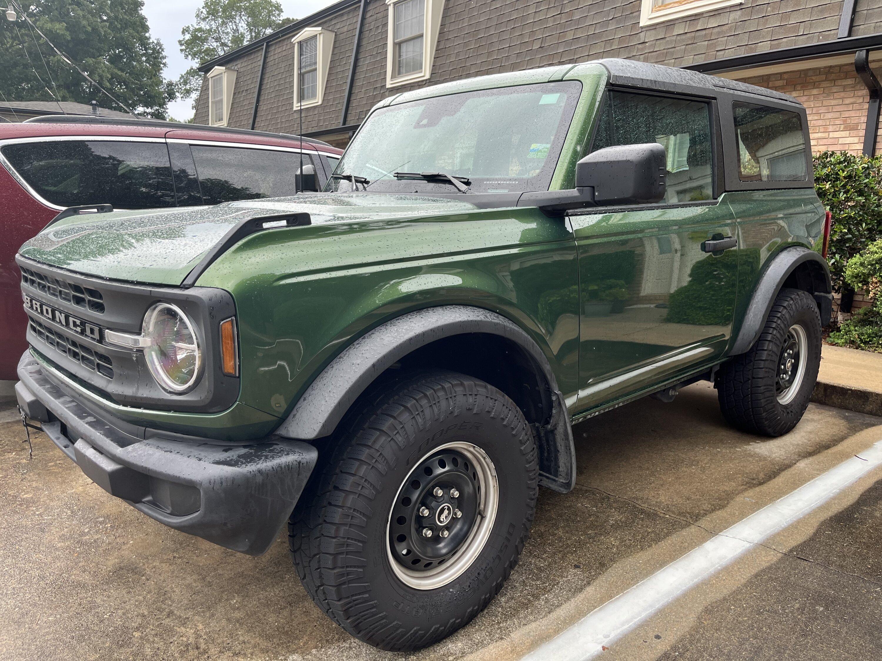 Ford Bronco 2022 Manual Base IMG_3015