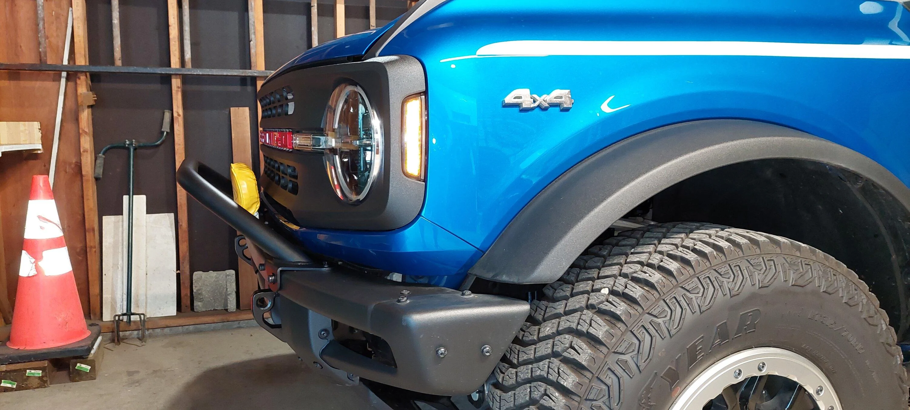 Ford Bronco TCB MODULAR BUMPER LIGHT BAR BRACKET review/pics 20230907_190550